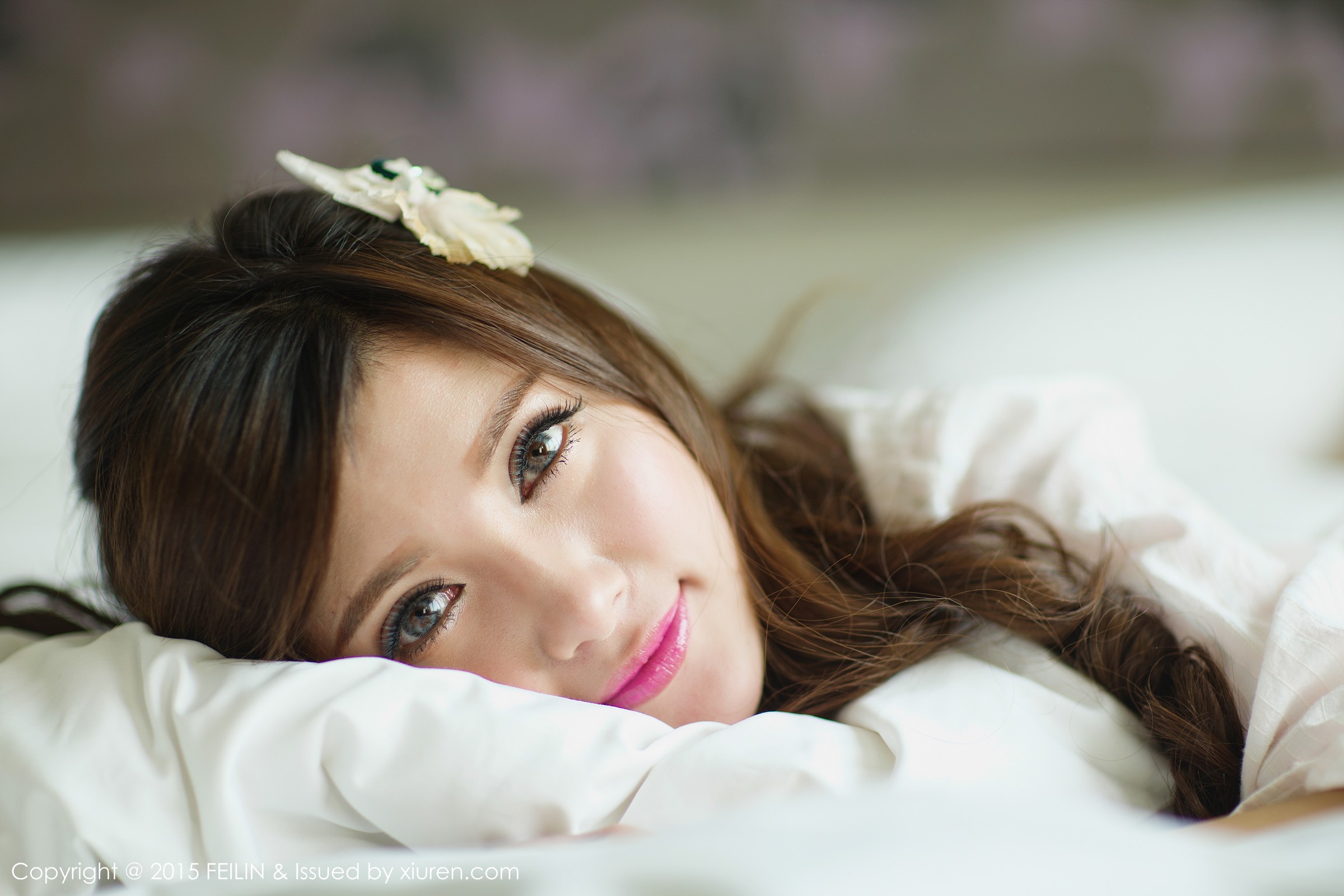 奶茶Emily [FEILIN嗲囡囡]高清写真图2015.07.27 VOL.001