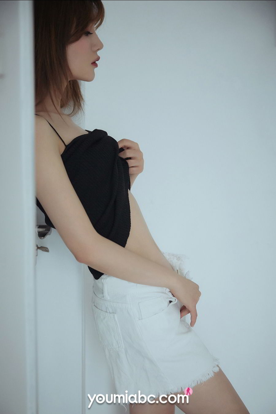[YouMi尤蜜]高清写真图 2021.04.07 奶茶Emily