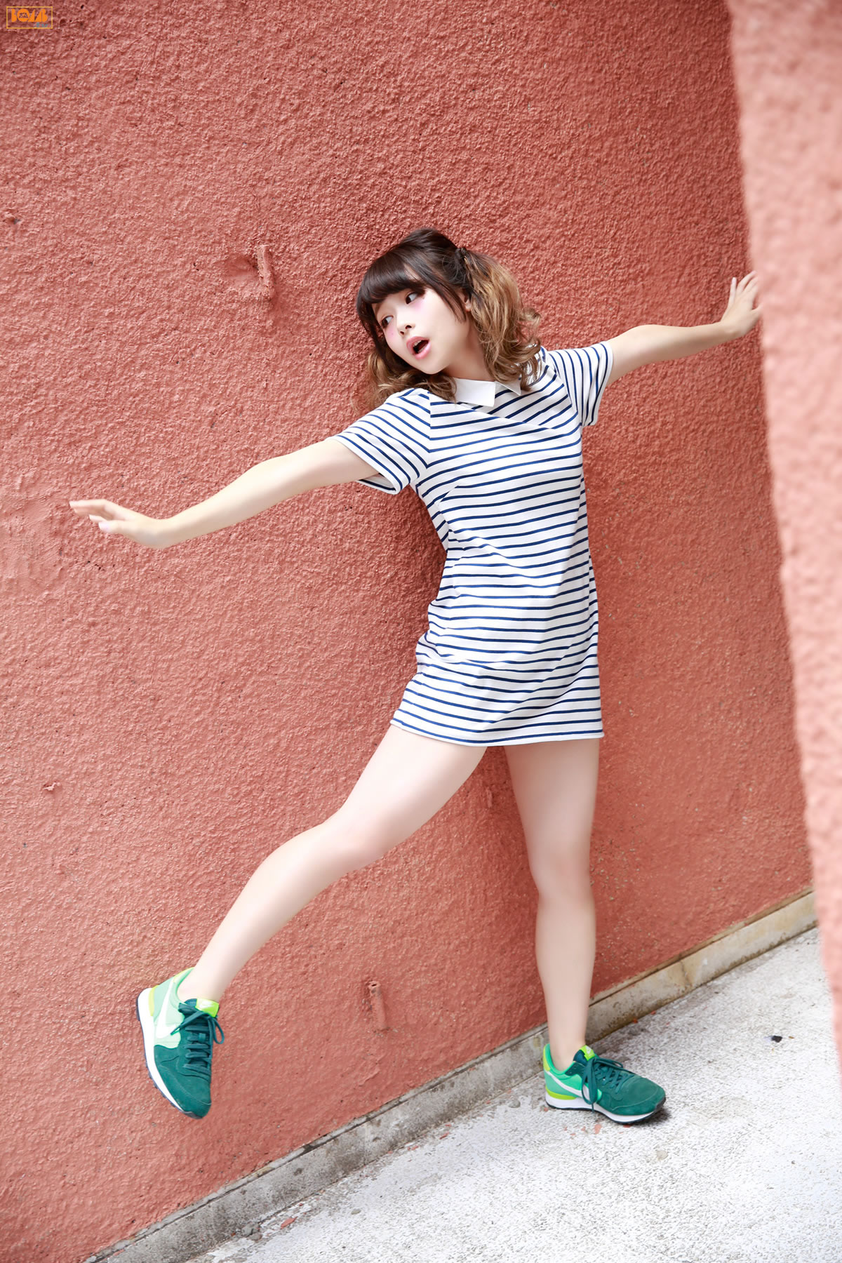 增井みお [BOMB.tv]高清写真图GRAVURE Channel 2015年10月号 lyrical school
