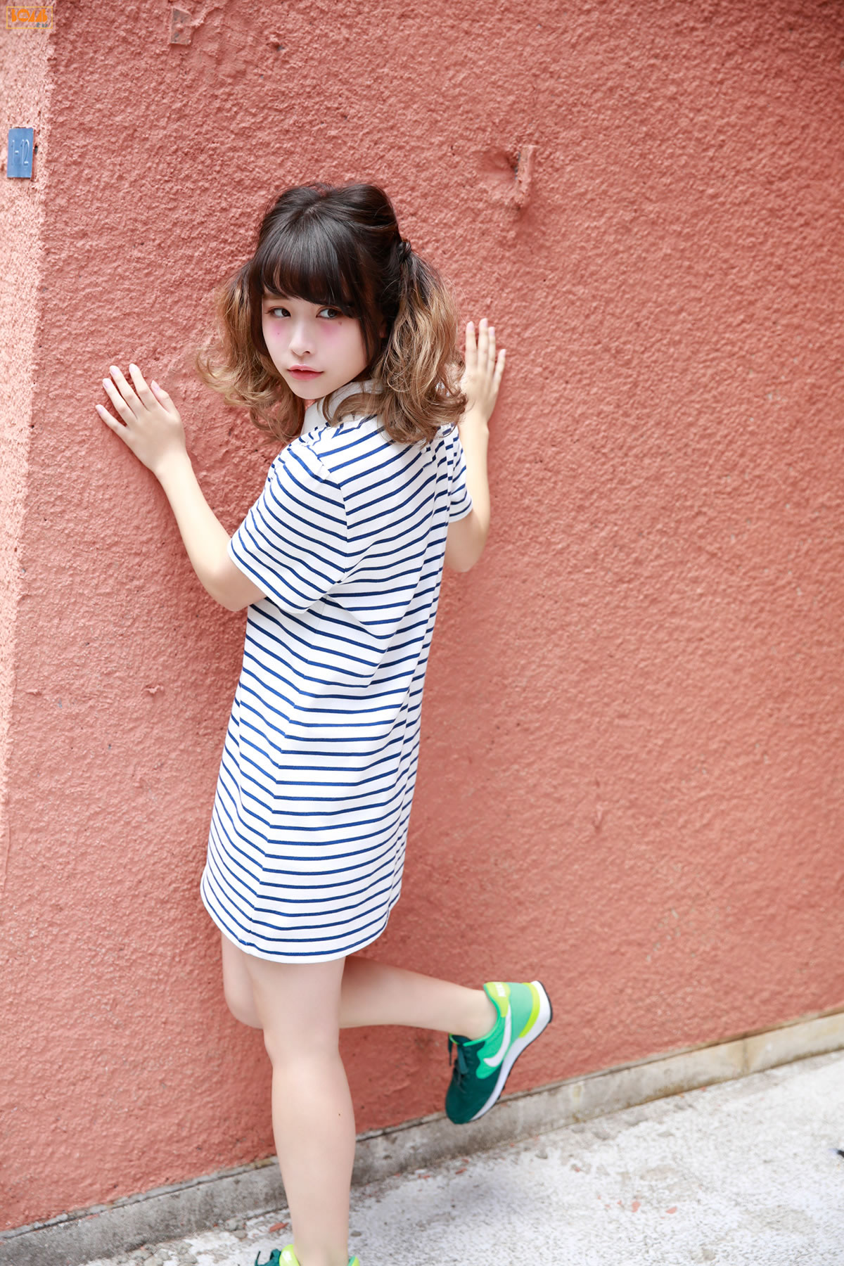 增井みお [BOMB.tv]高清写真图GRAVURE Channel 2015年10月号 lyrical school