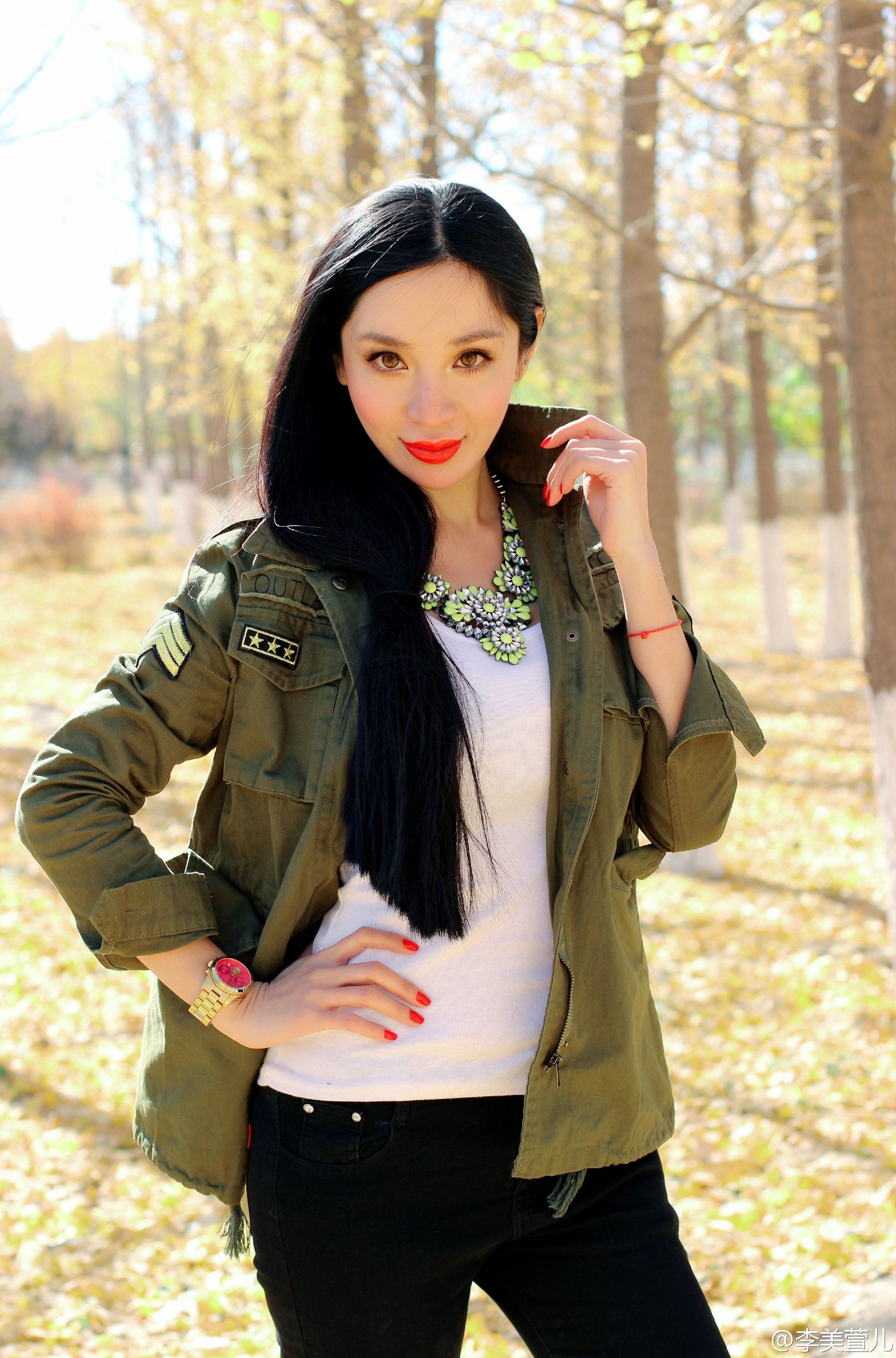 李美萱儿 性感御姐儿写真图