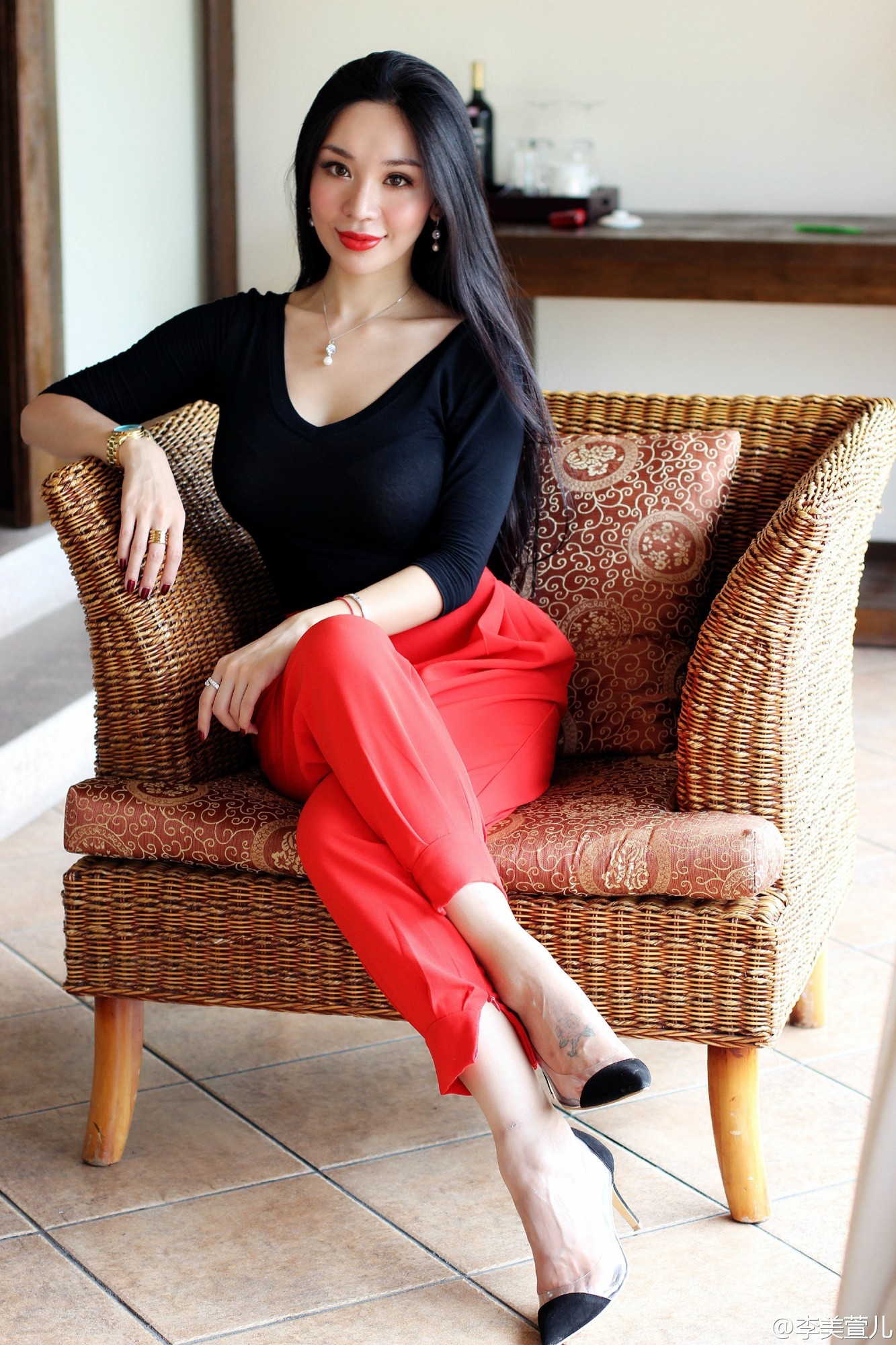 李美萱儿 性感御姐儿写真图