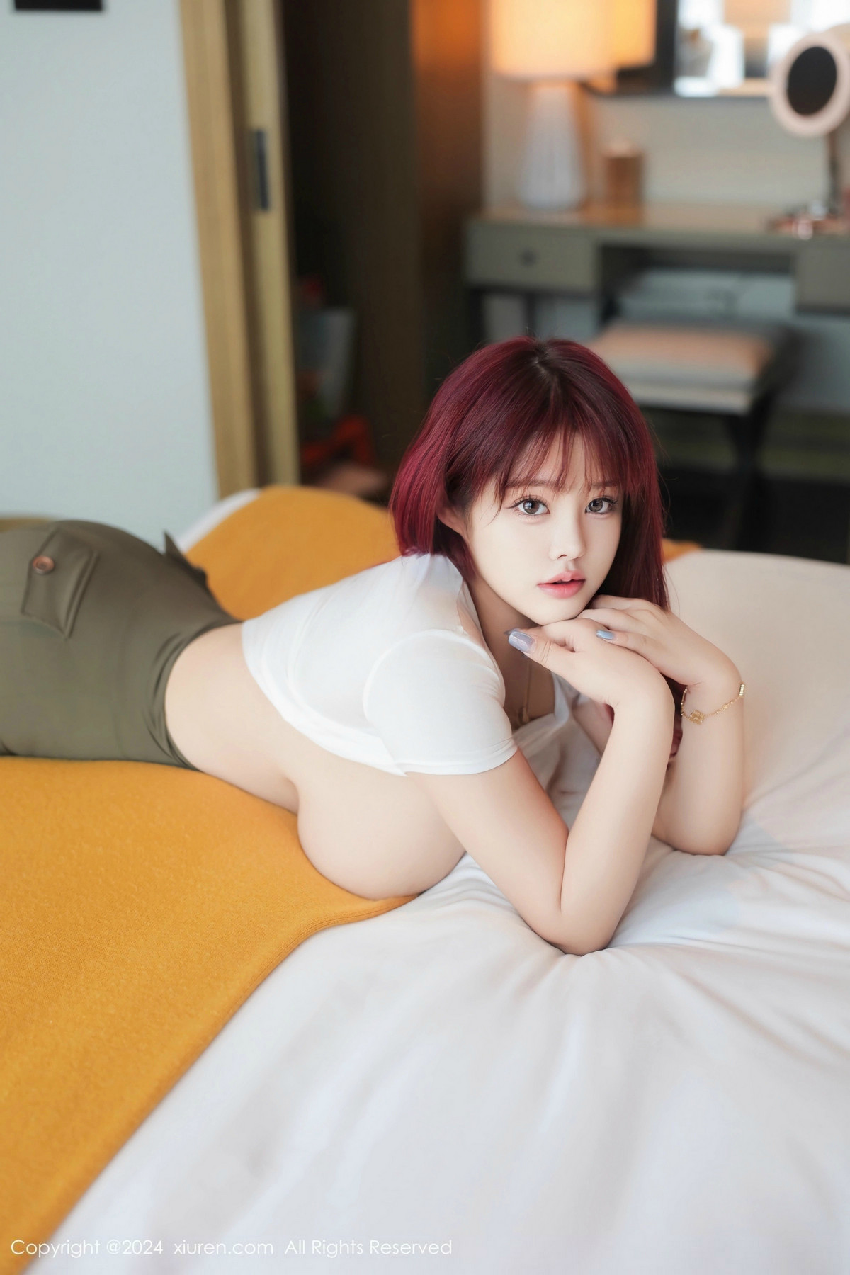 [XiuRen]高清写真图 2024.12.18 No.9615 H70的Lena 美乳性感