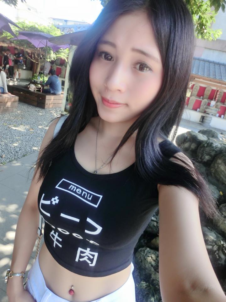 欧佩姗 脸书网私房照诱惑写真图