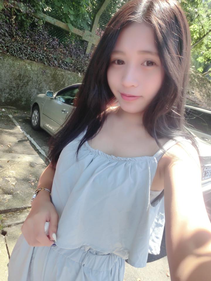 欧佩姗 脸书网私房照诱惑写真图