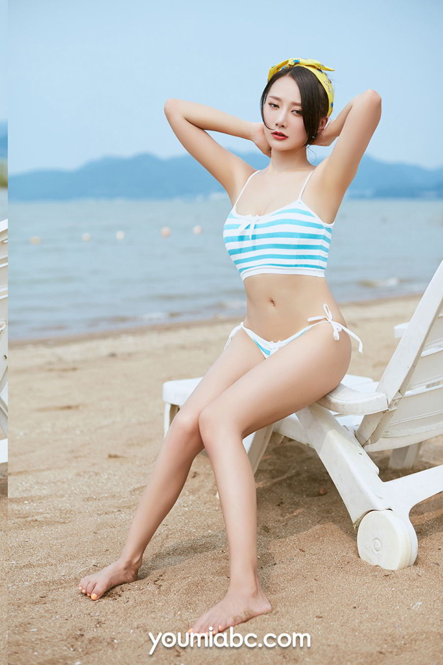 尤蜜Youmi 2019.11.09 何嘉颖 沙滩邂逅