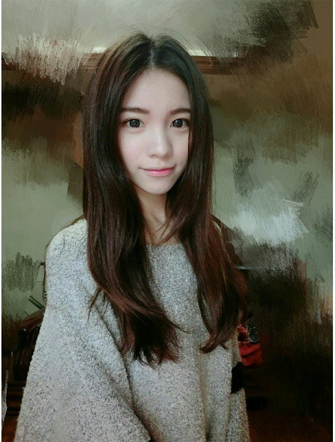 李依庭 漂亮又和气的女孩