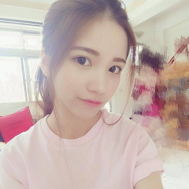 李依庭 漂亮又和气的女孩