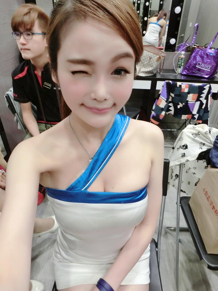 QQ甜心Ling Ling 身材好的爆炸私房照诱惑写真图