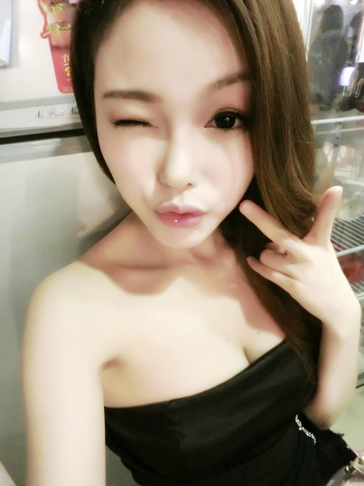 QQ甜心Ling Ling 身材好的爆炸私房照诱惑写真图