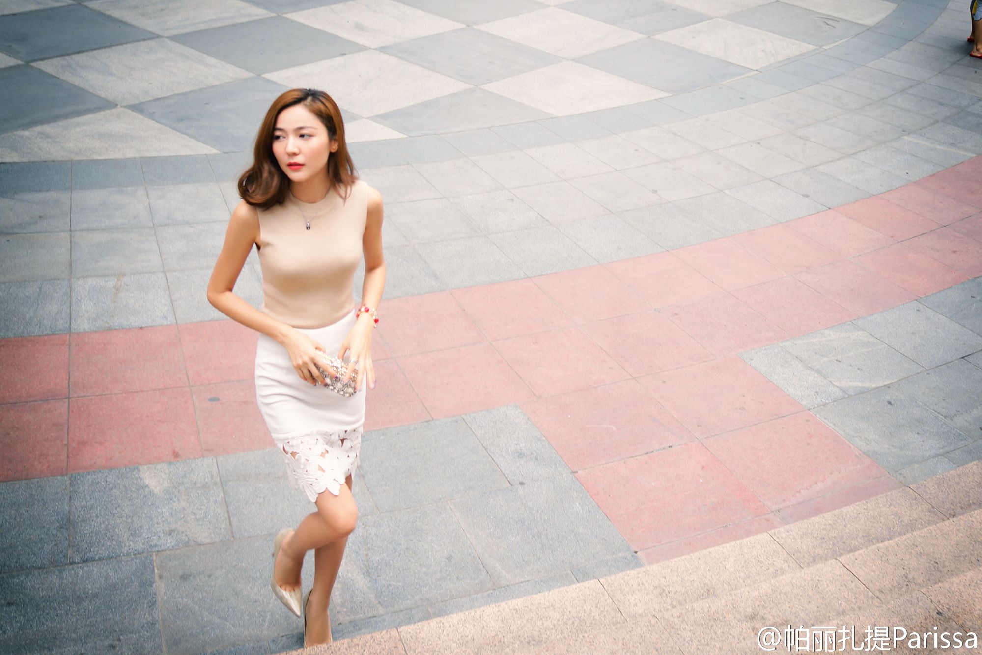 帕丽扎提Parissa 微博俏皮私房照诱惑写真图