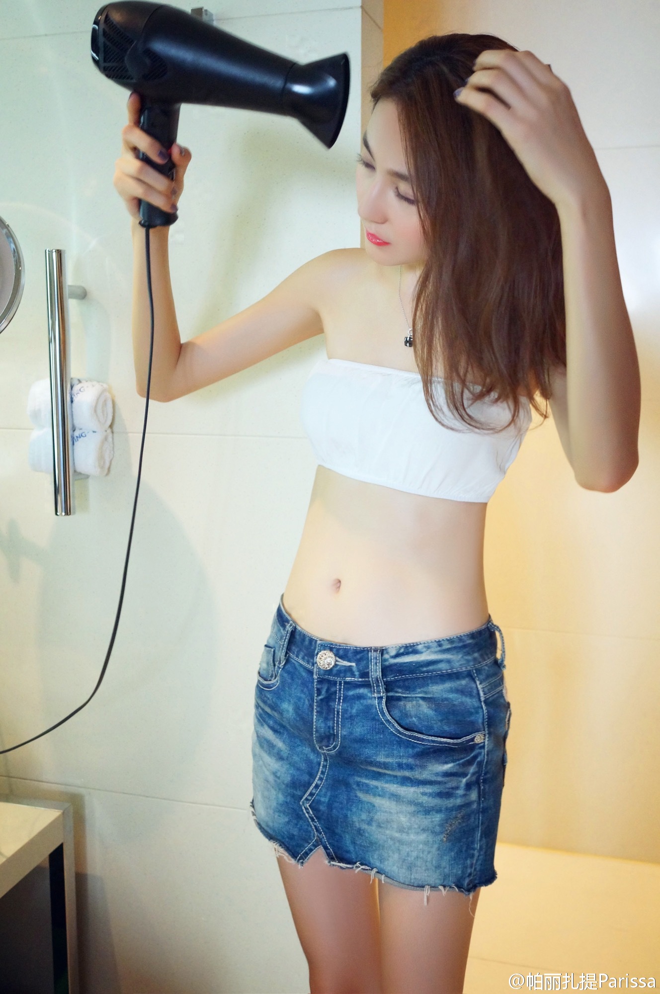 帕丽扎提Parissa 微博俏皮私房照诱惑写真图