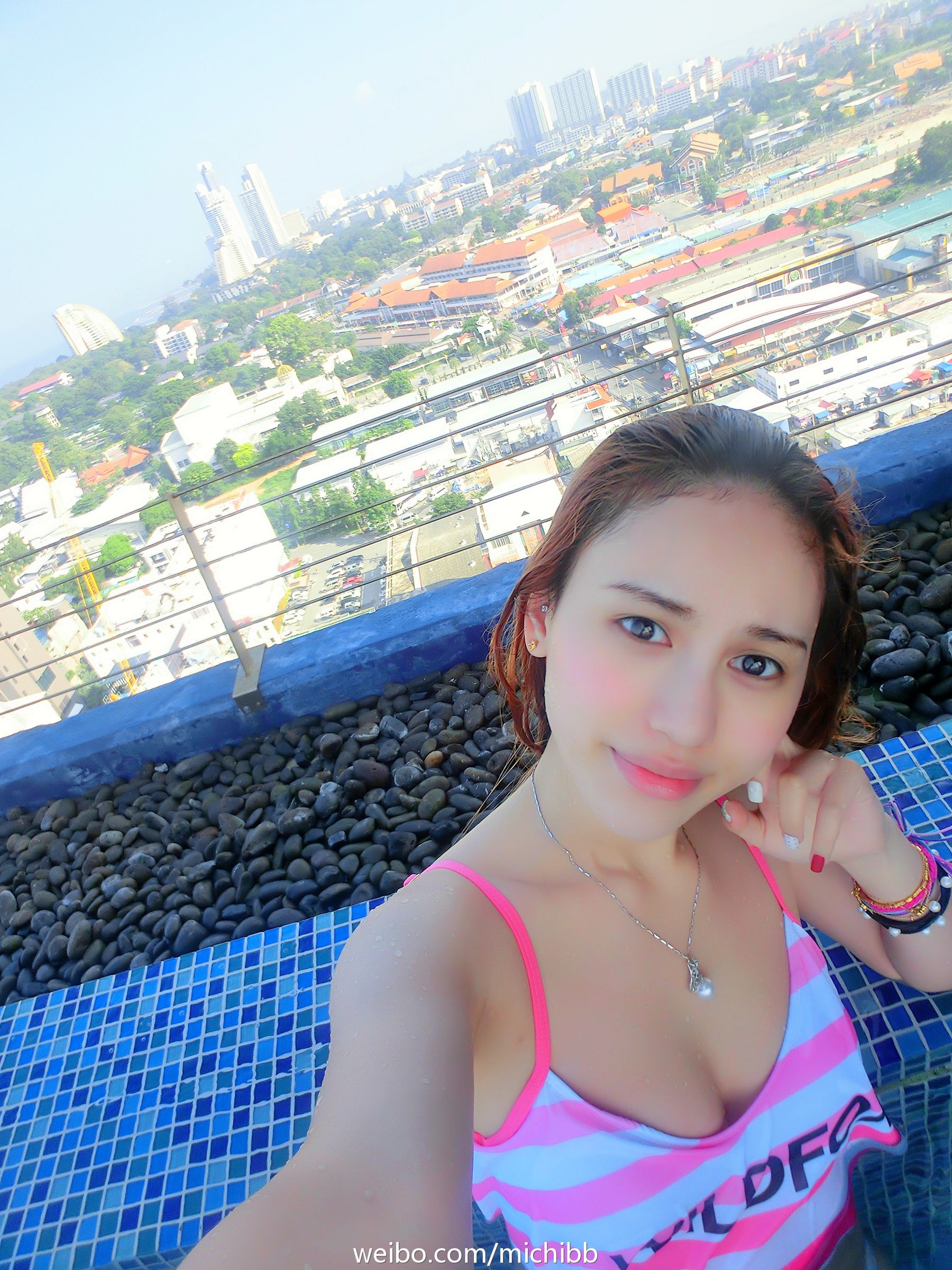 Michi_Ho(何嘉儿) 微博私房照诱惑写真图