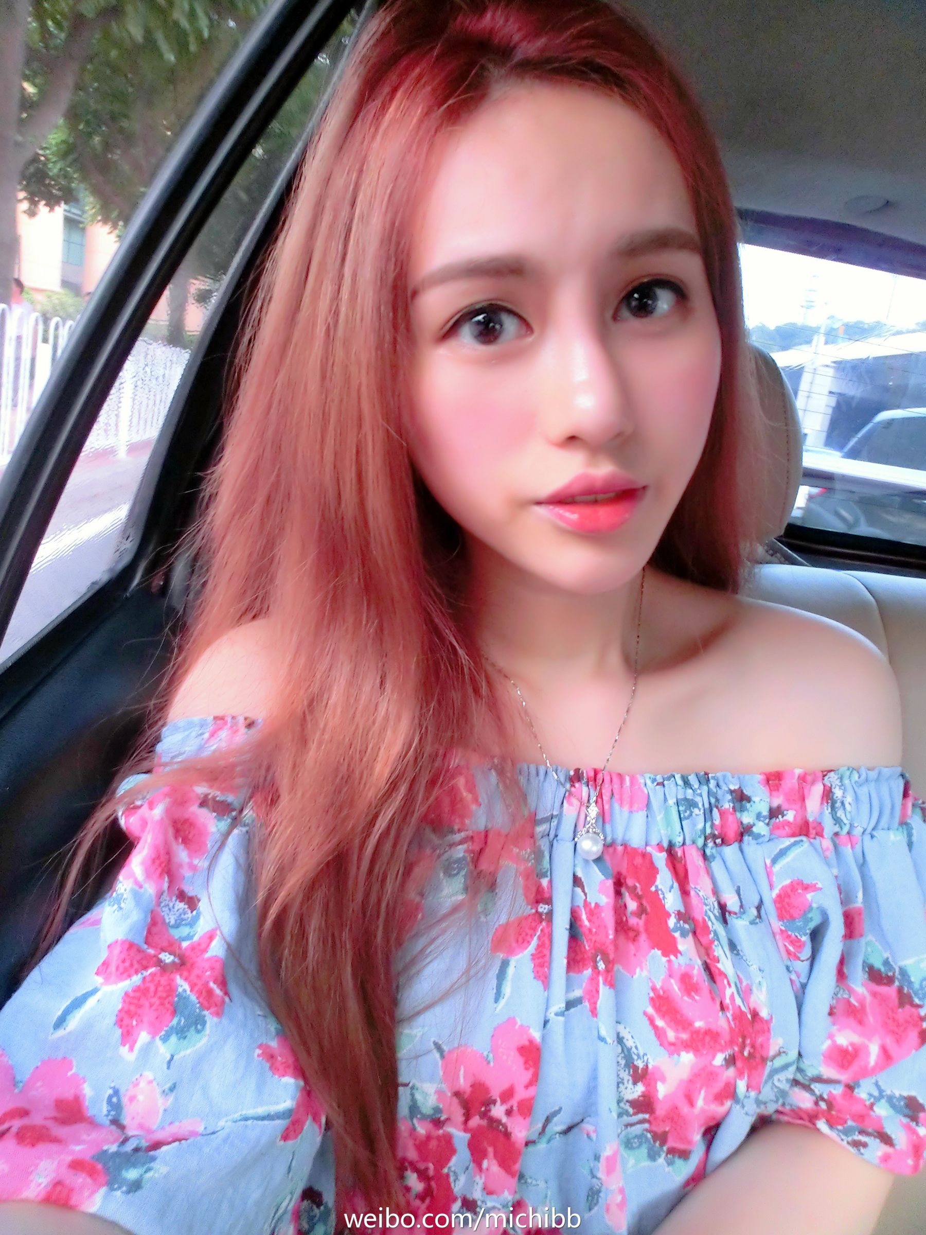 Michi_Ho(何嘉儿) 微博私房照诱惑写真图