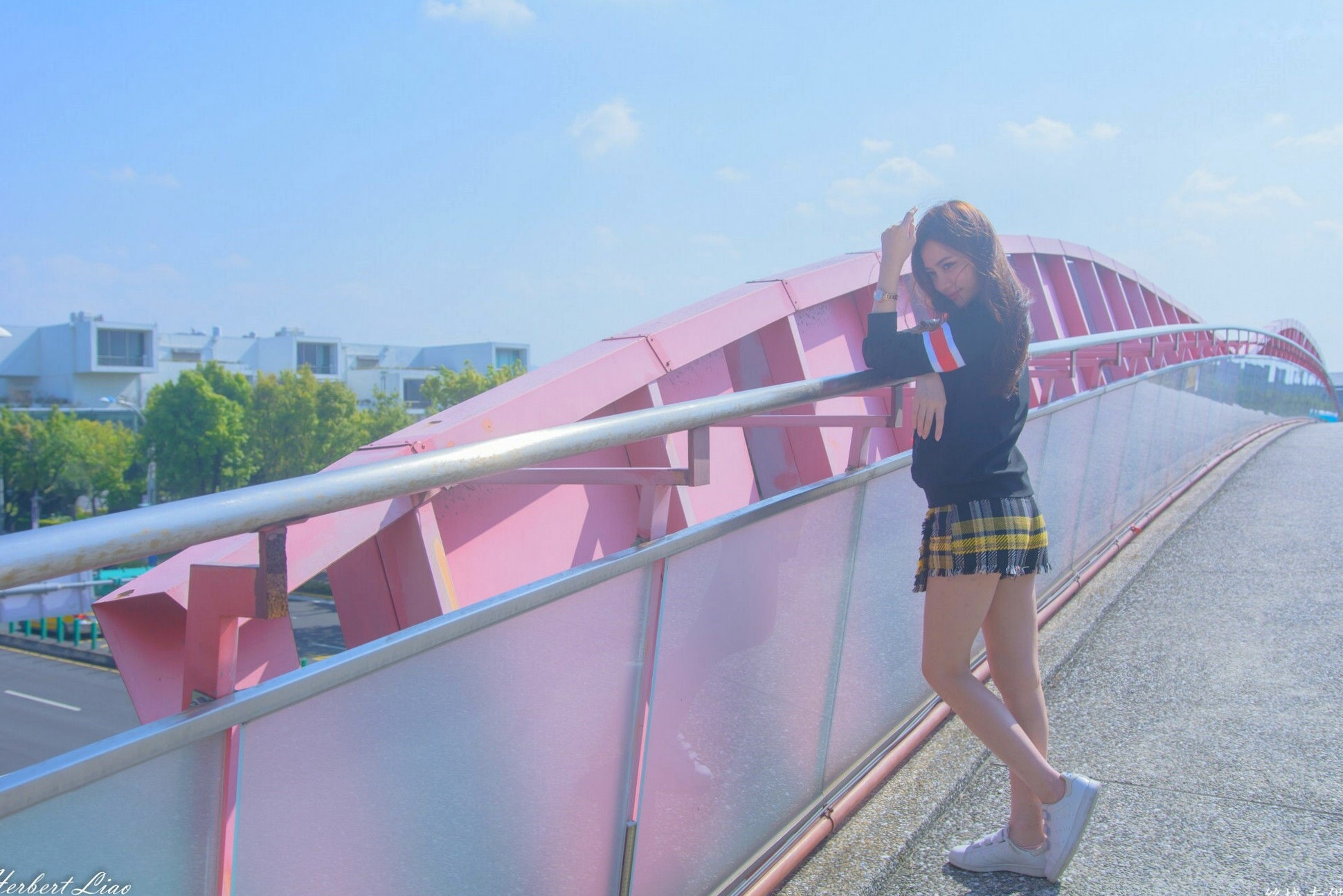 Gallery - 台湾正妹苏小立花博新生公园户外街拍，校花系列清新风格甜美写真台湾清新街拍治愈系 苏小立女神私房照_秀色女神 - image 3