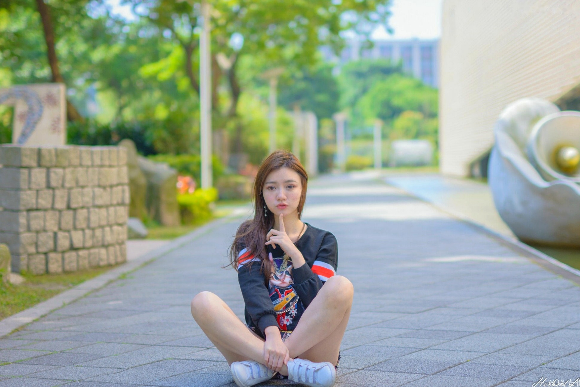 Gallery - 台湾正妹苏小立花博新生公园户外街拍，校花系列清新风格甜美写真台湾清新街拍治愈系 苏小立女神私房照_秀色女神 - image 50