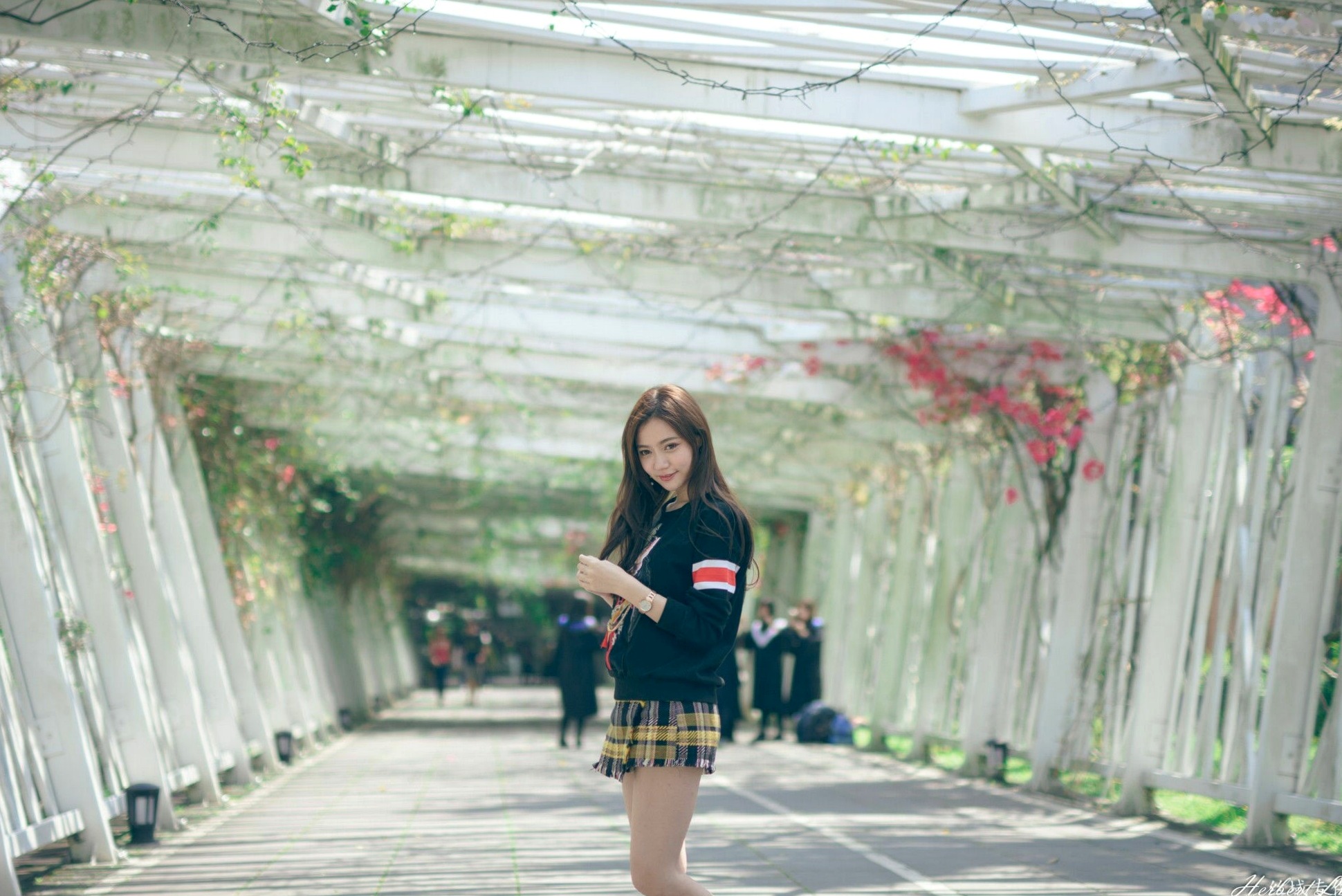 Gallery - 台湾正妹苏小立花博新生公园户外街拍，校花系列清新风格甜美写真台湾清新街拍治愈系 苏小立女神私房照_秀色女神 - image 56