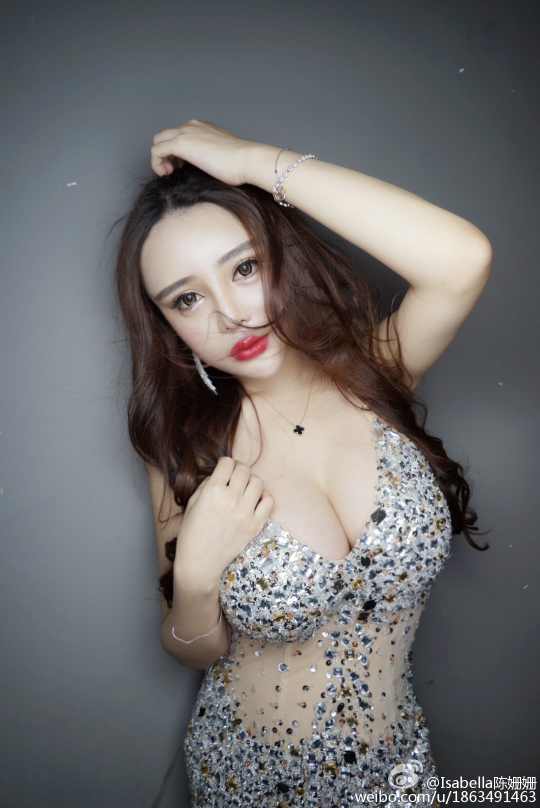 Isabella陈姗姗 家居妩媚私房照诱惑写真图