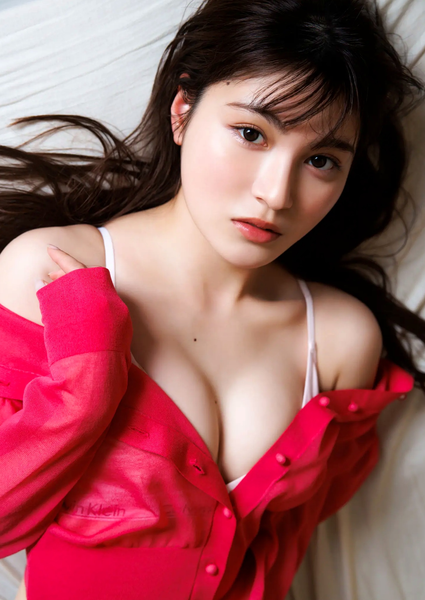神志那结衣「神级魅力」日系家居性感内衣美腿私房写真