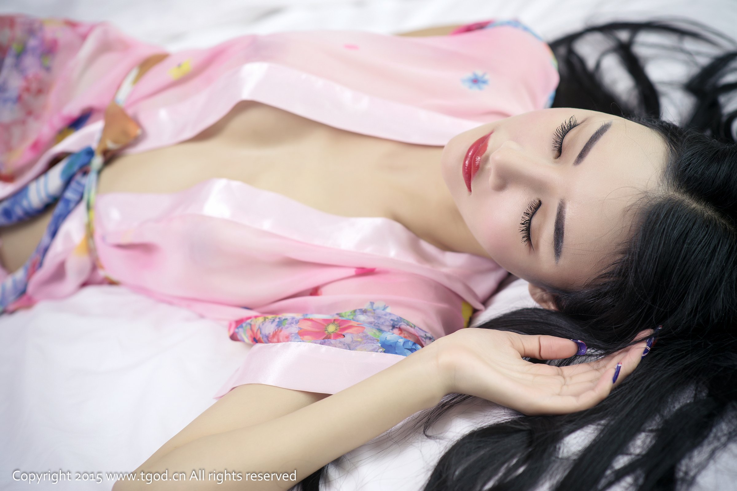婕西儿jessie [TGOD推女神]高清写真图御女郎 第一辑 ~