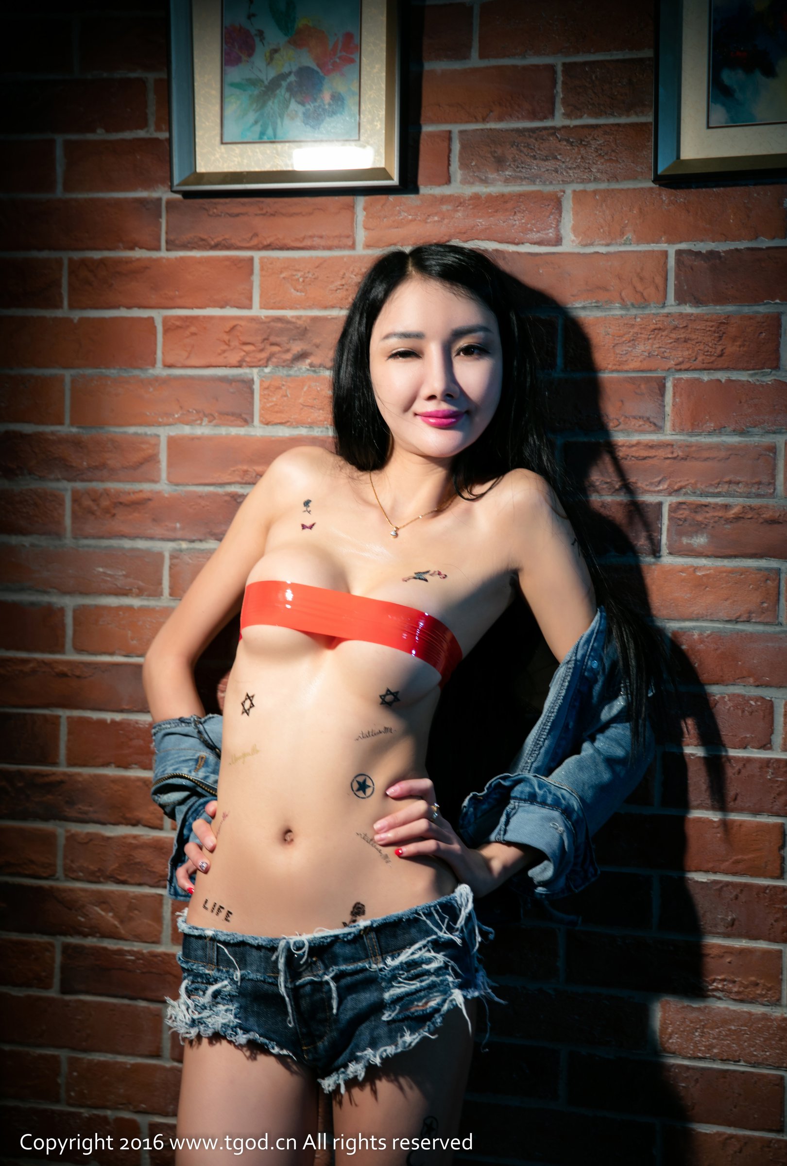 婕西儿jessie [TGOD推女神]高清写真图丝巾掩体藏不住