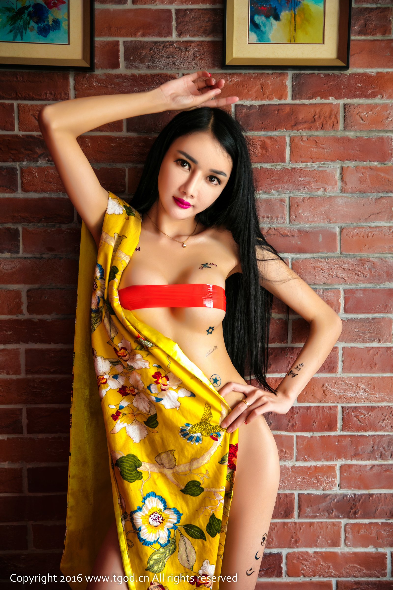 婕西儿jessie [TGOD推女神]高清写真图丝巾掩体藏不住