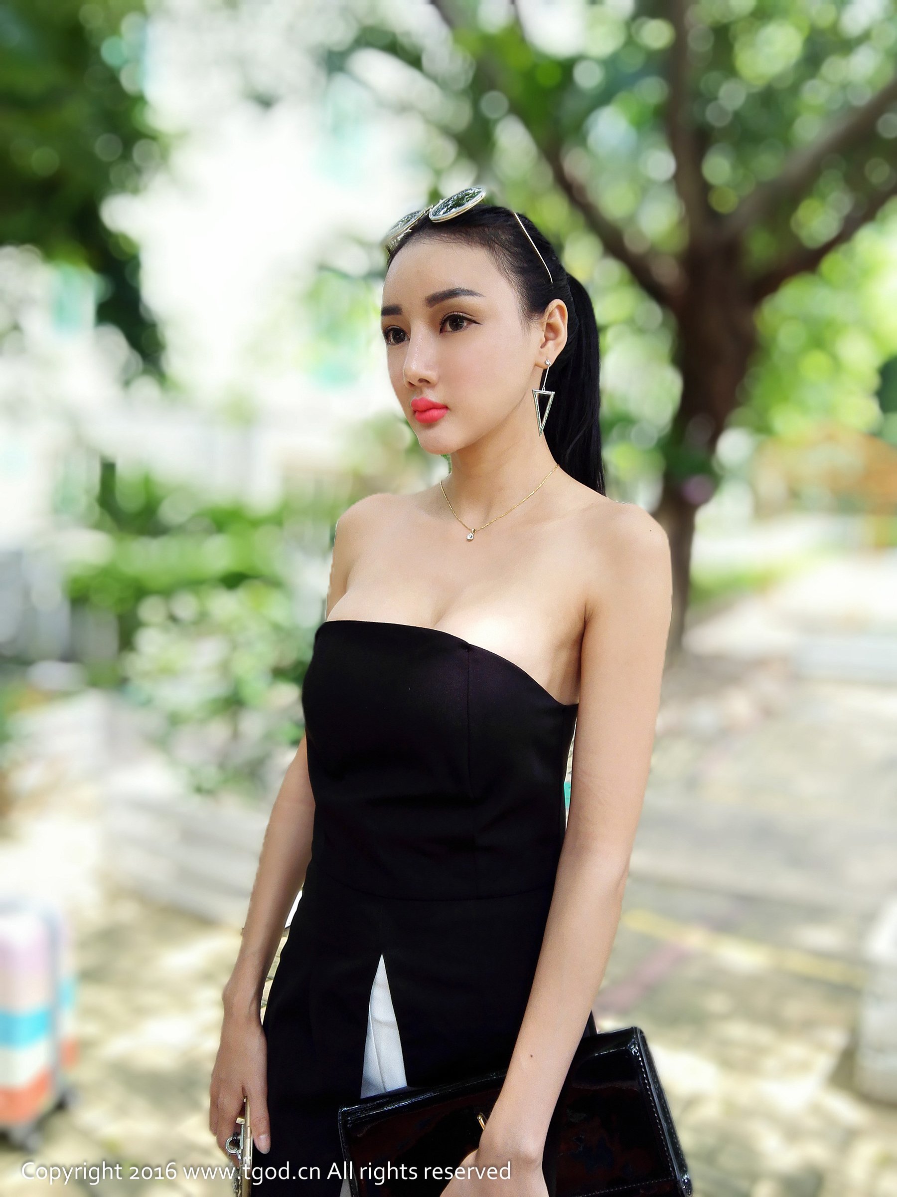 婕西儿jessie [TGOD推女神]高清写真图古兜温泉旅拍 第一刊 ~