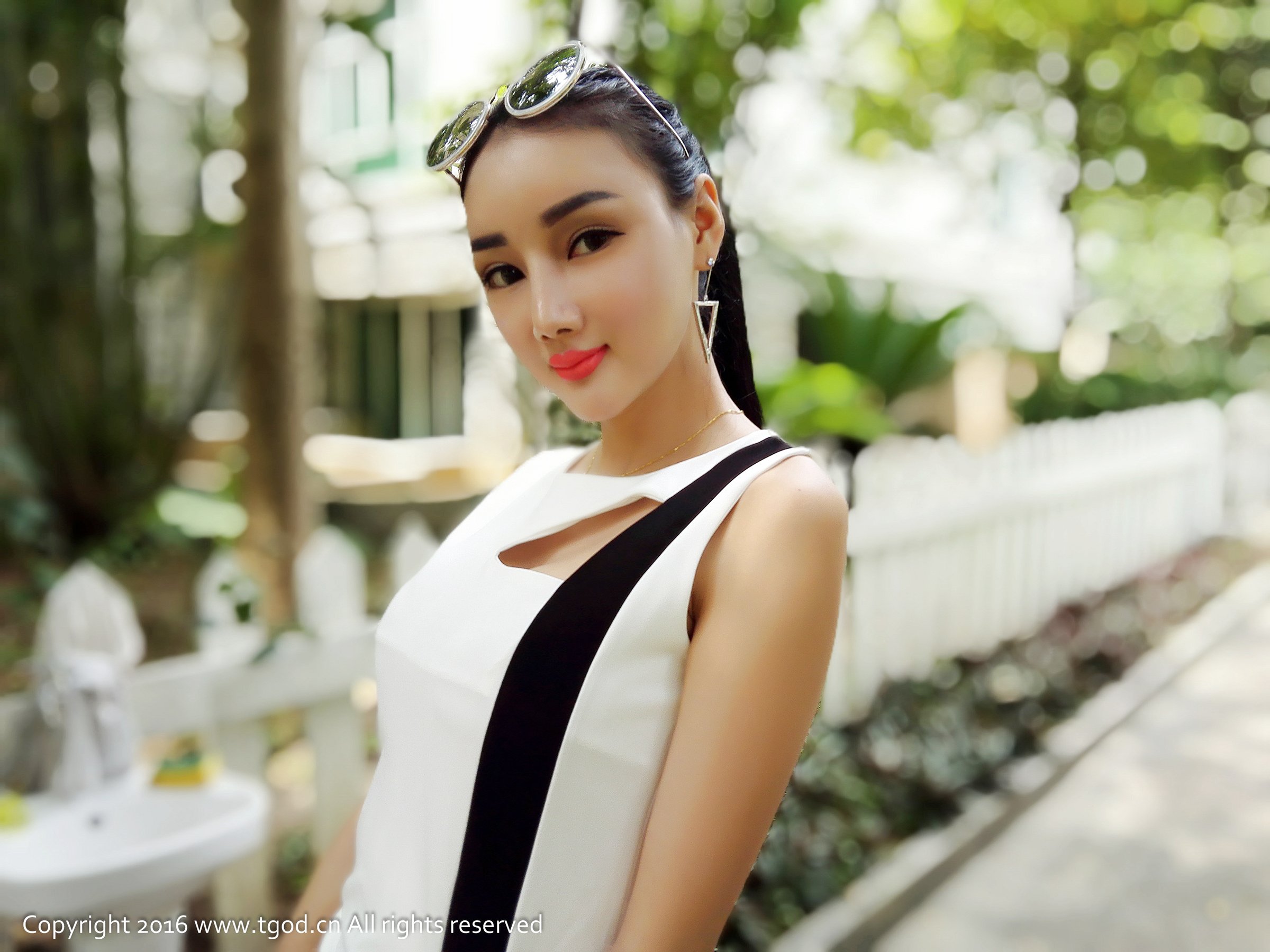 婕西儿jessie [TGOD推女神]高清写真图古兜温泉旅拍 第一刊 ~