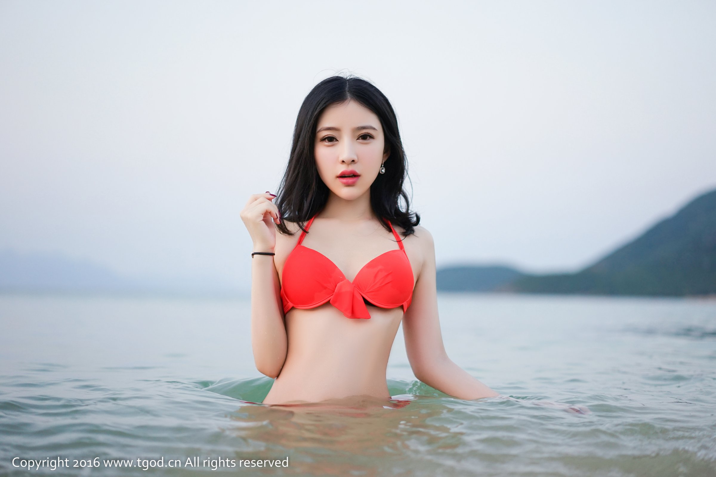 施忆佳KITTY [TGOD推女神]高清写真图越南芽庄 第五刊 ~