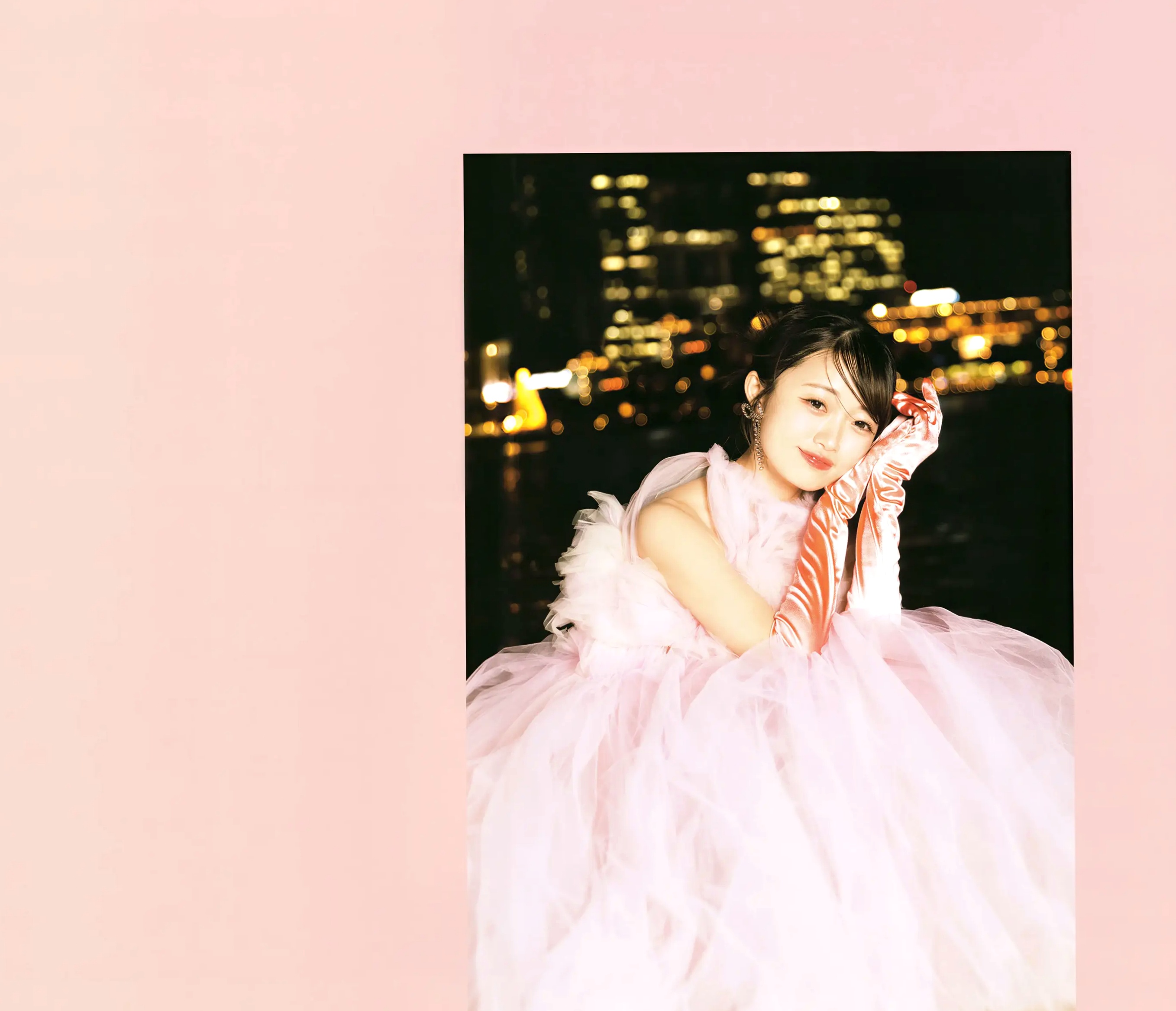 中井りか《好きでした》日本清纯偶像甜美私房与哥特造型写真集 [84P]