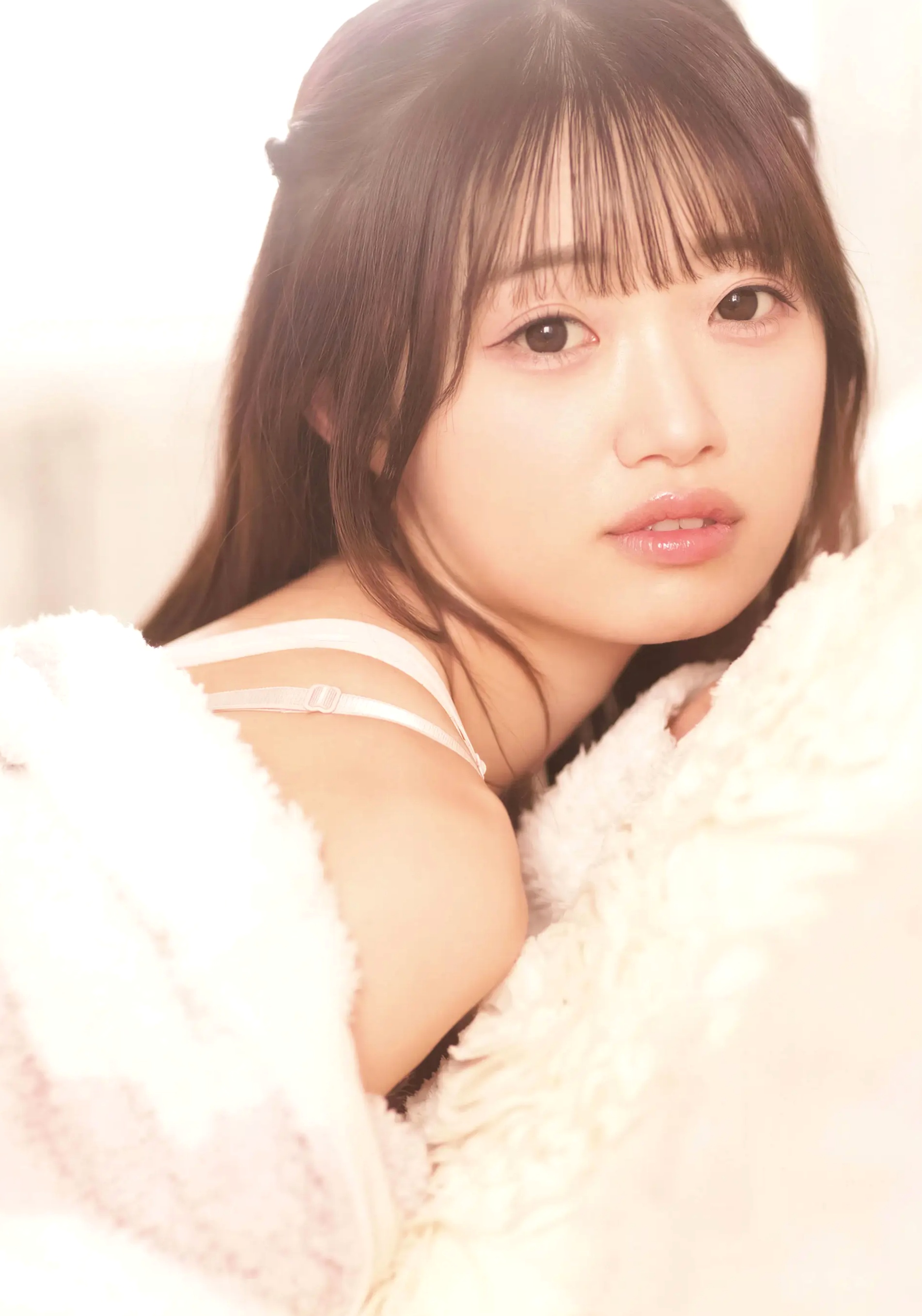 中井りか《好きでした》日本清纯偶像甜美私房与哥特造型写真集 [84P]