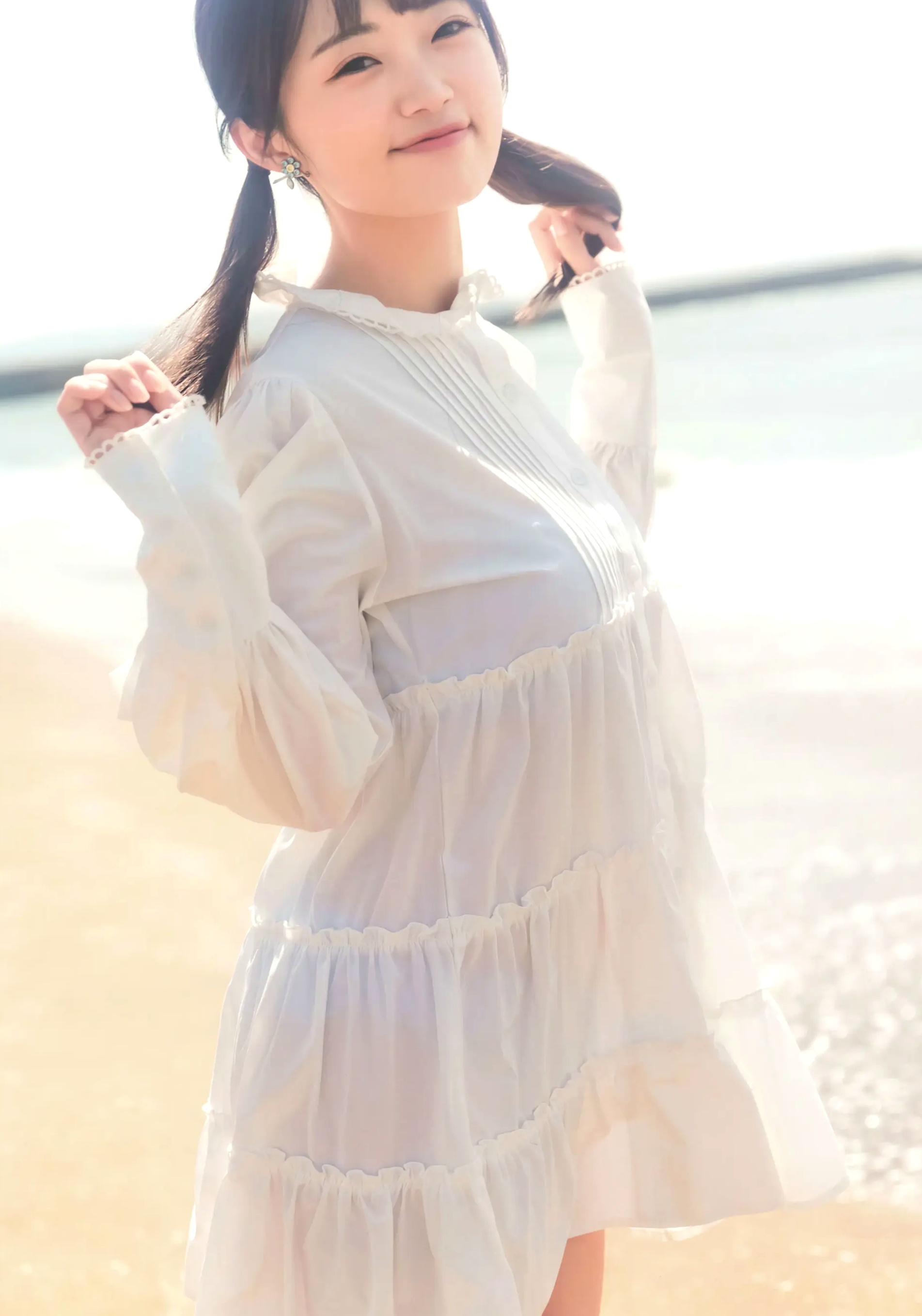 中井りか《好きでした》日本清纯偶像甜美私房与哥特造型写真集 [84P]
