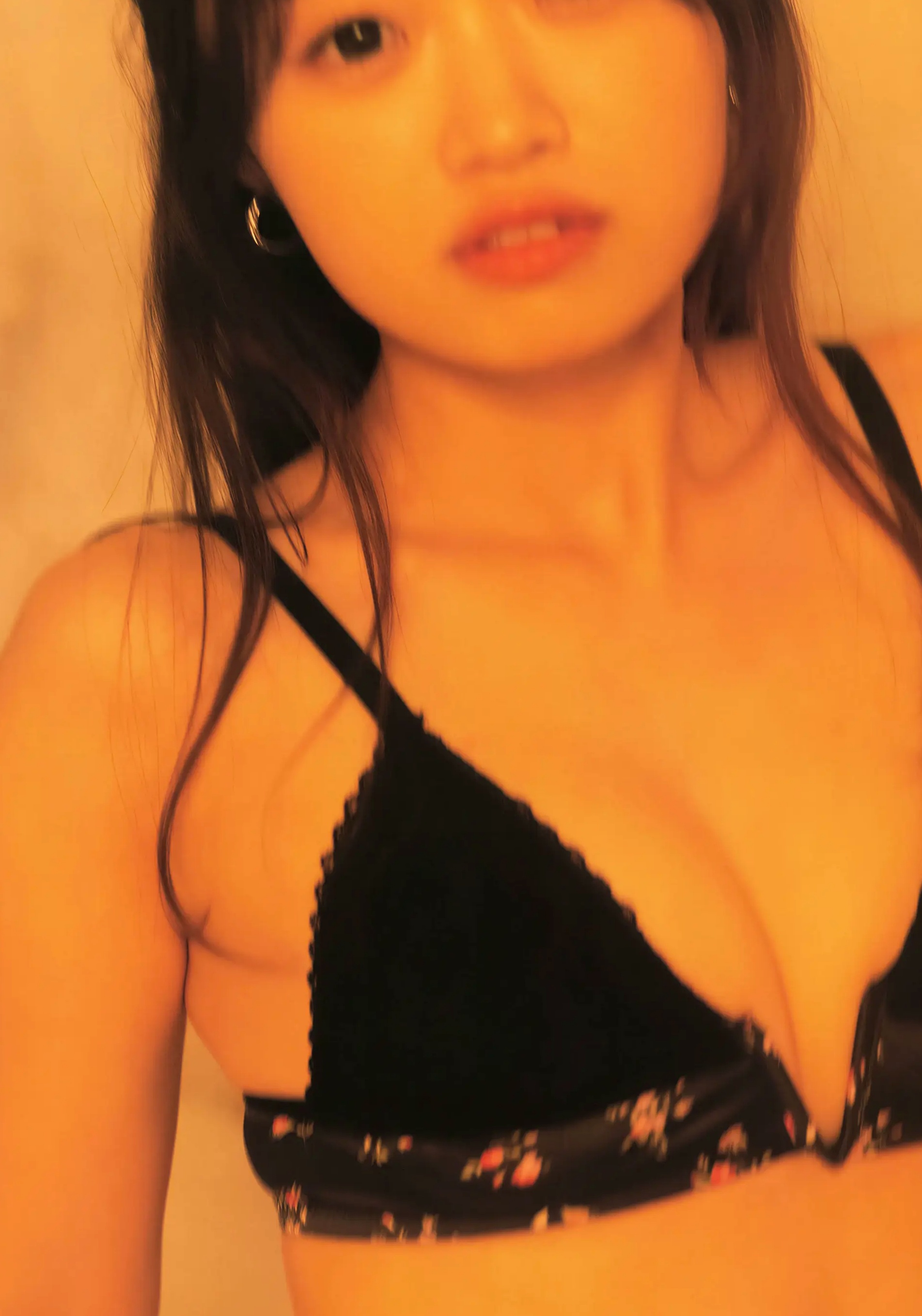 中井りか《好きでした》日本清纯偶像甜美私房与哥特造型写真集 [84P]