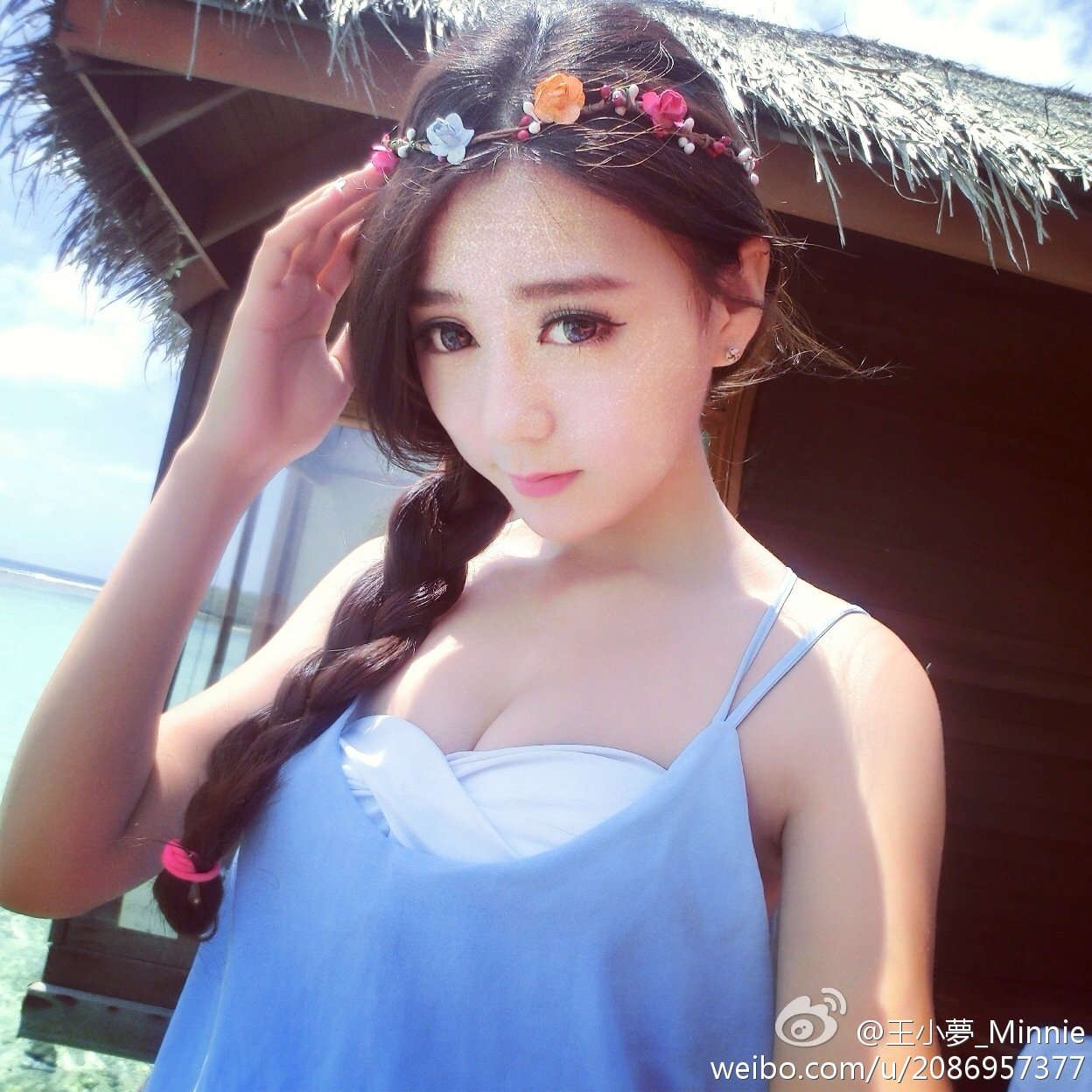 王小夢 微博养眼私房照诱惑写真图