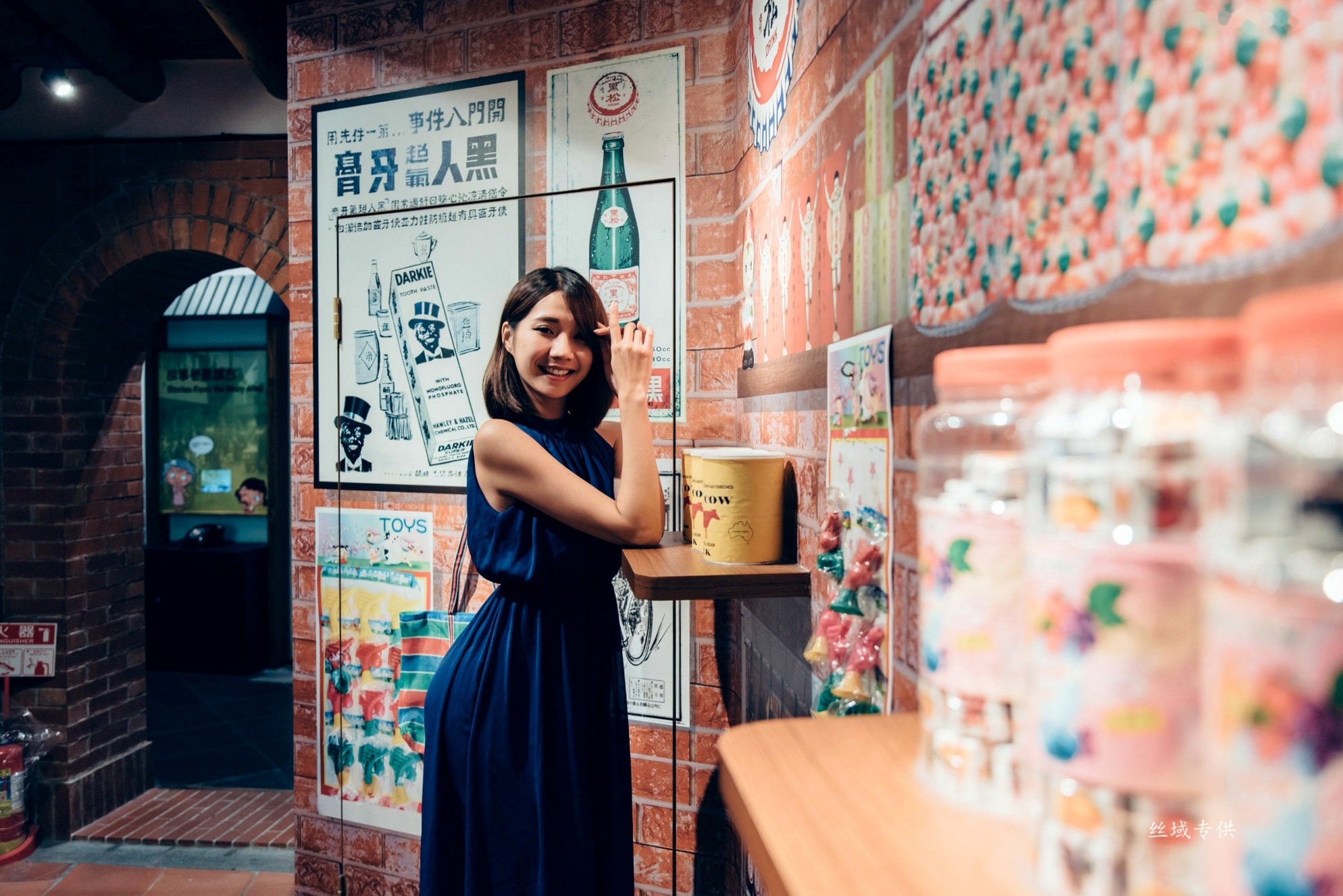 Gallery - 台湾正妹黄竹萱《街拍》清新短发气质写真集，治愈系甜美笑容户外生活照台湾街拍气质清新治愈系 Sabrina宣萱儿女神私房照_秀色女神 - image 7