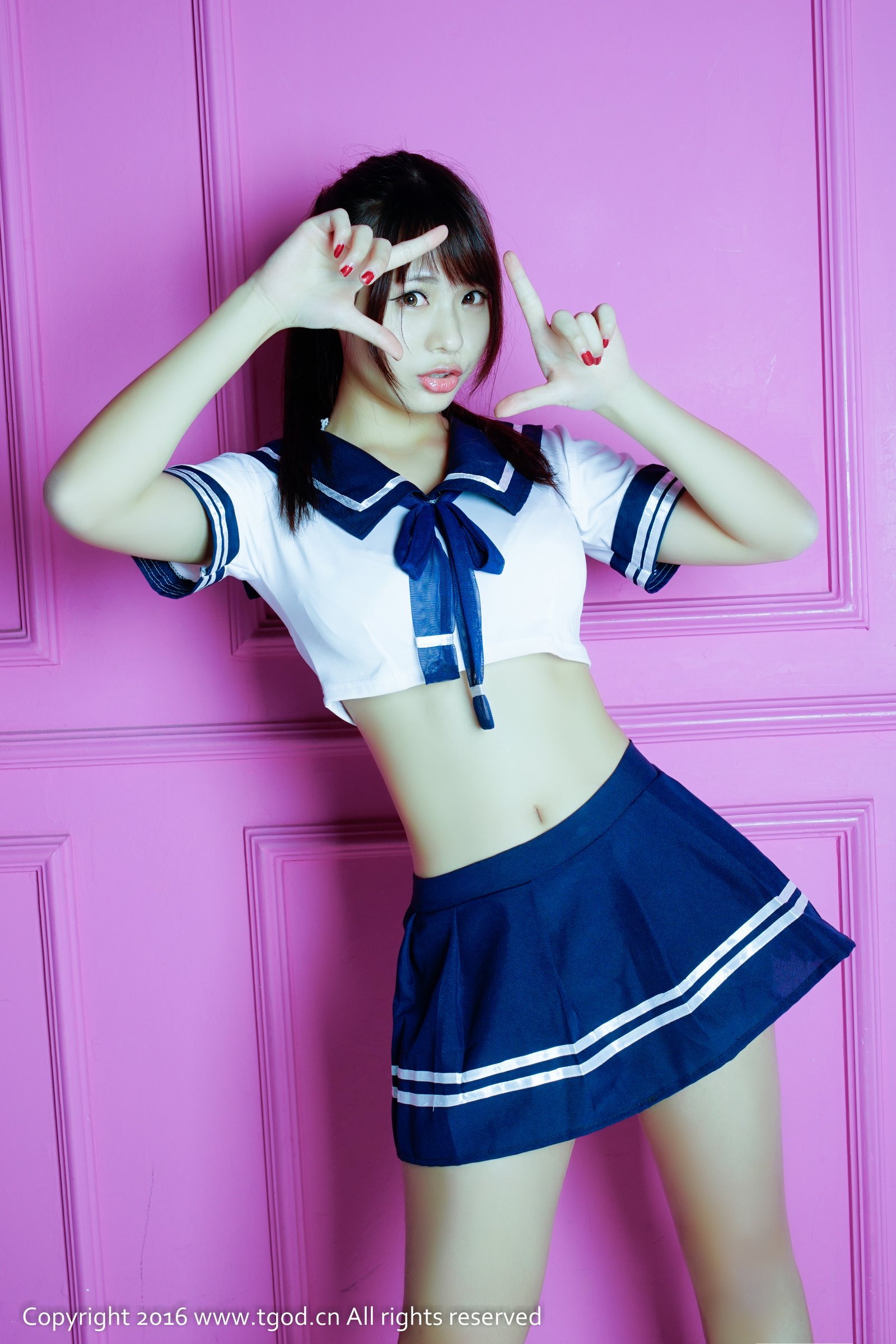 哈妮HaaNi [TGOD推女神]高清写真图童颜巨乳 小太妹 ~