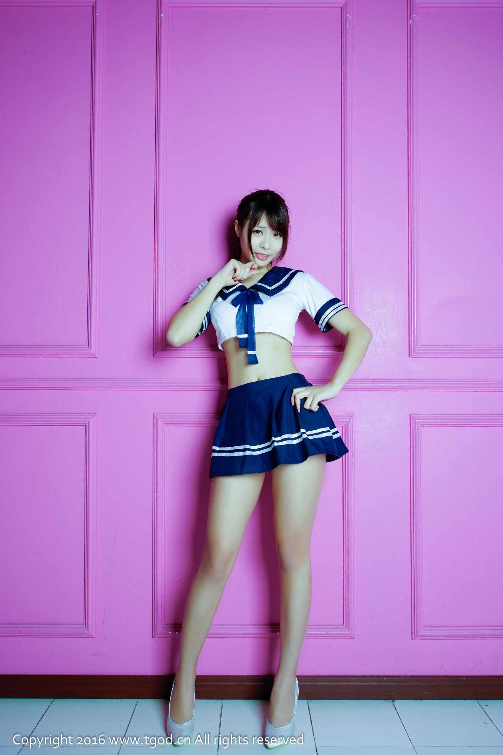 哈妮HaaNi [TGOD推女神]高清写真图童颜巨乳 小太妹 ~