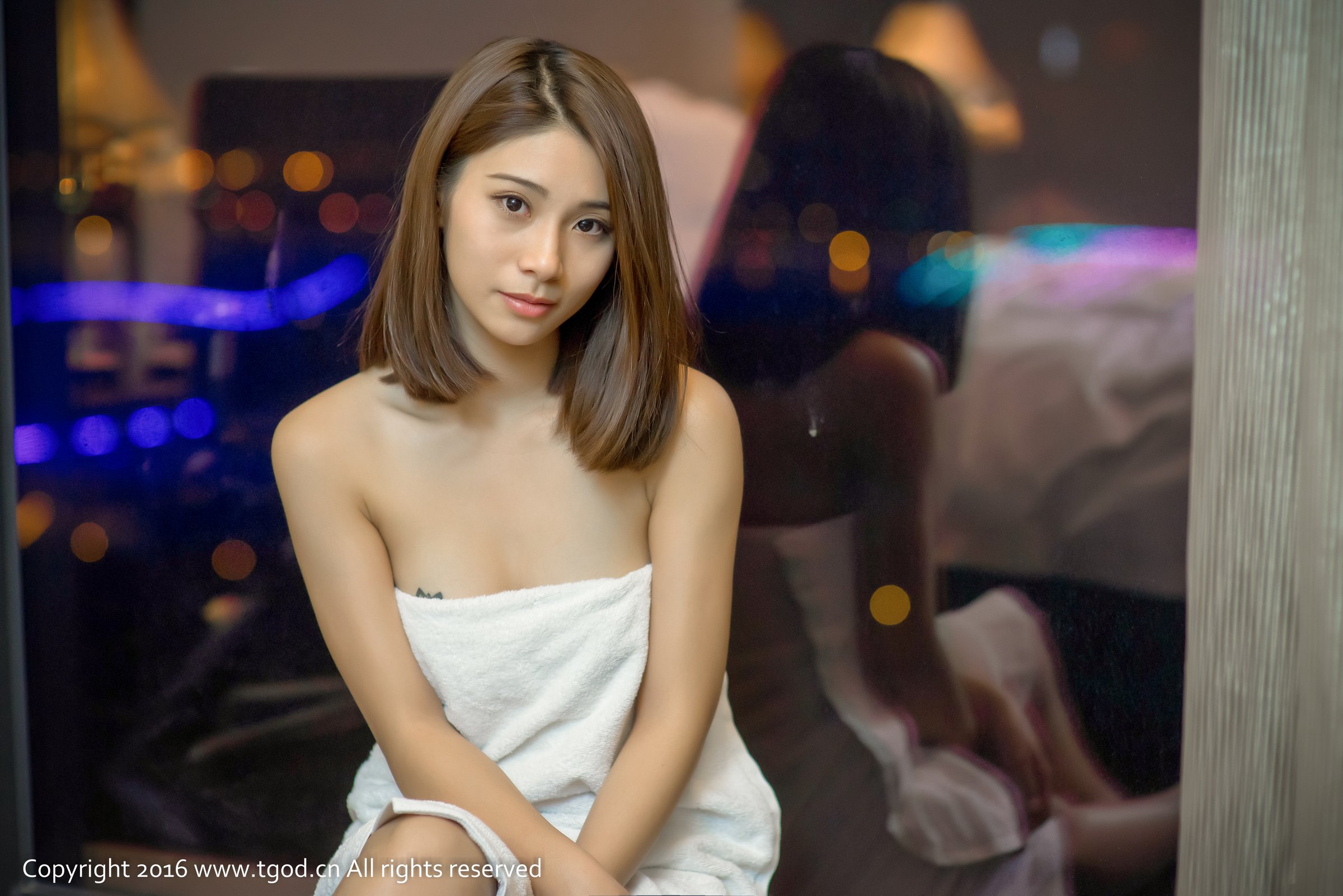 Lee小棠 [TGOD推女神]高清写真图美色震荡的微笑