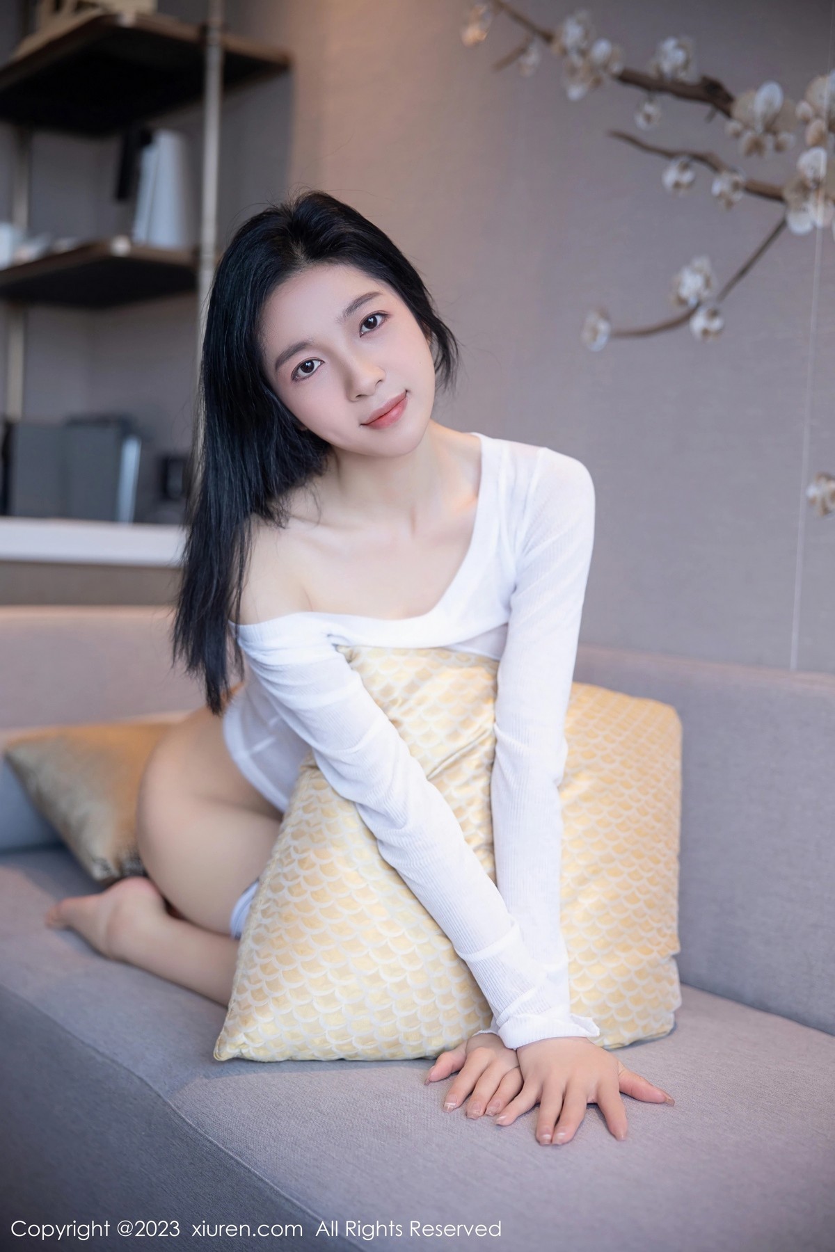 [XiuRen]高清写真图 2023.04.23 No.6619 茜茜Kimi 清纯美腿