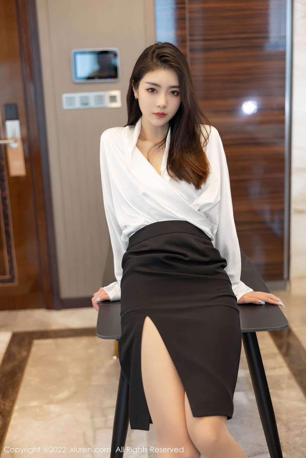 [XiuRen]高清写真图 2022.04.14 No.4869 可樂Vicky