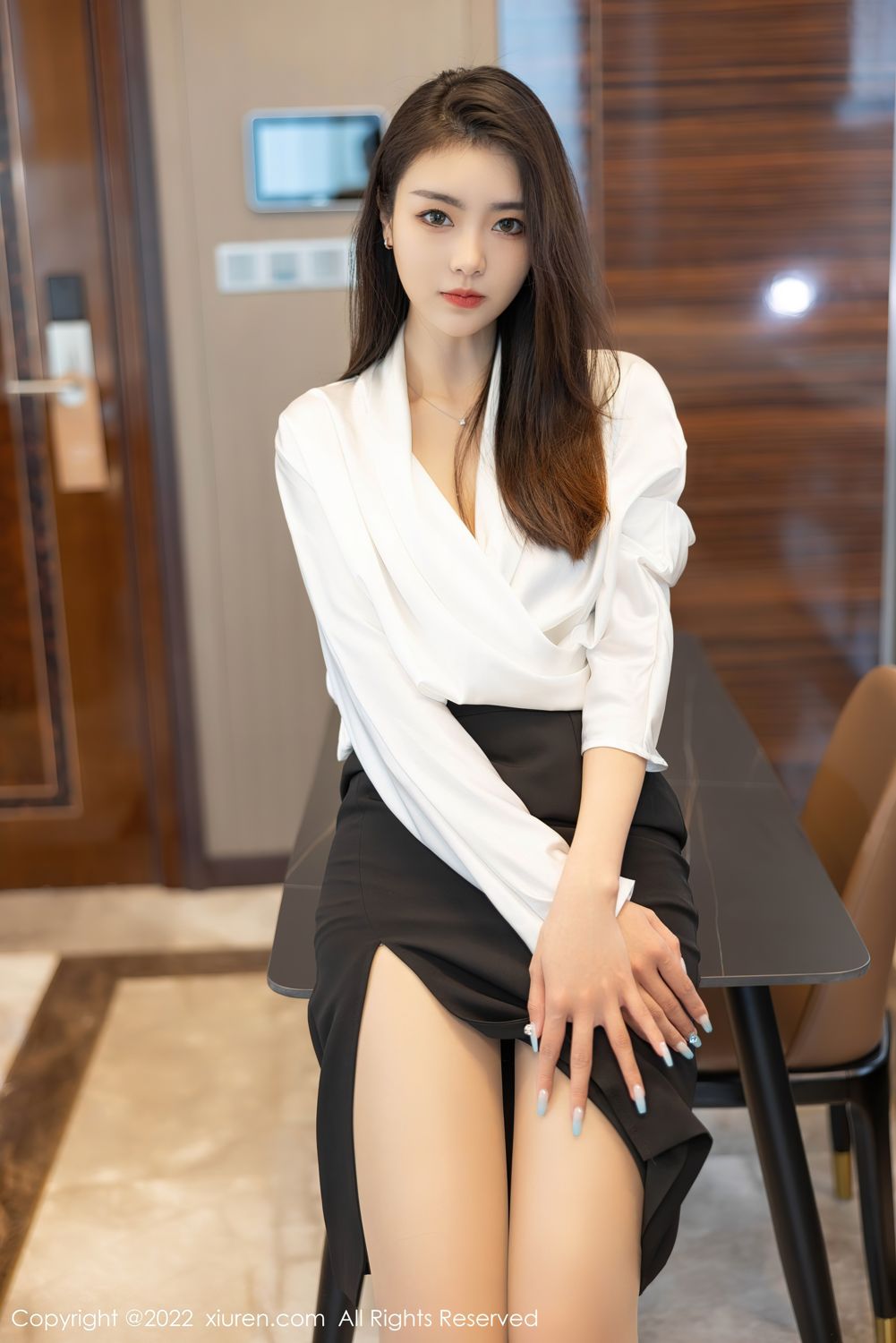 [XiuRen]高清写真图 2022.04.14 No.4869 可樂Vicky