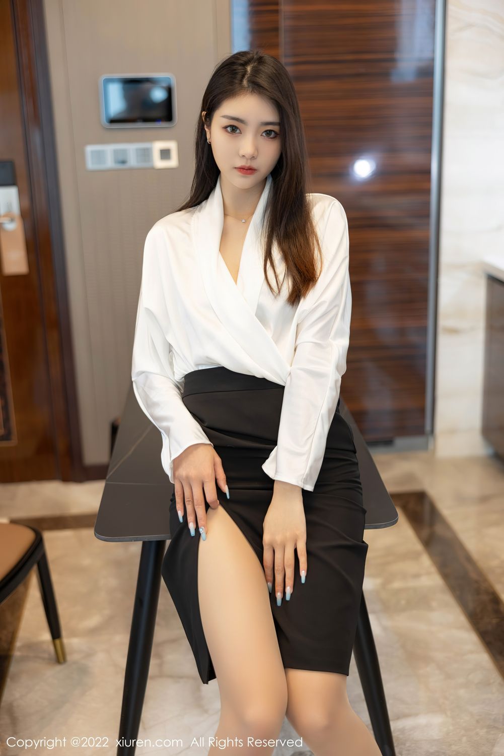 [XiuRen]高清写真图 2022.04.14 No.4869 可樂Vicky