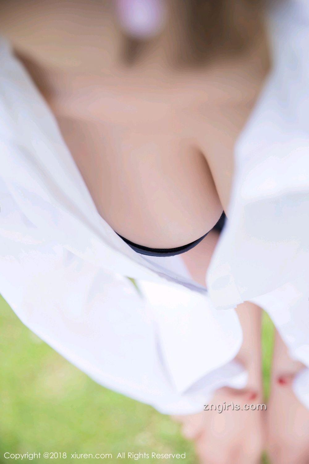 甜美女神杨晨晨 白衬衫与蕾丝内衣