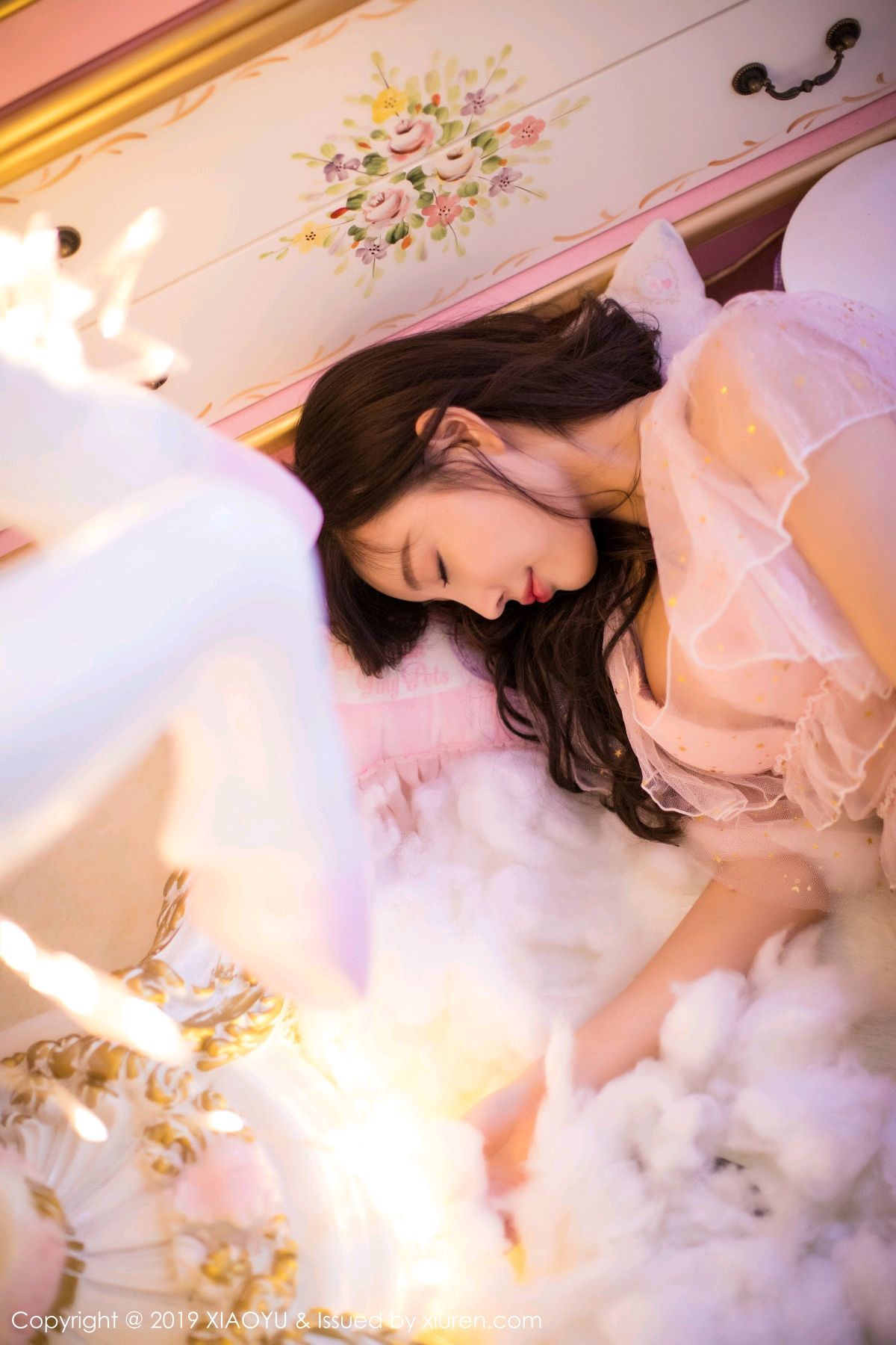 甜美女神杨晨晨 纯白内衣圣诞礼物
