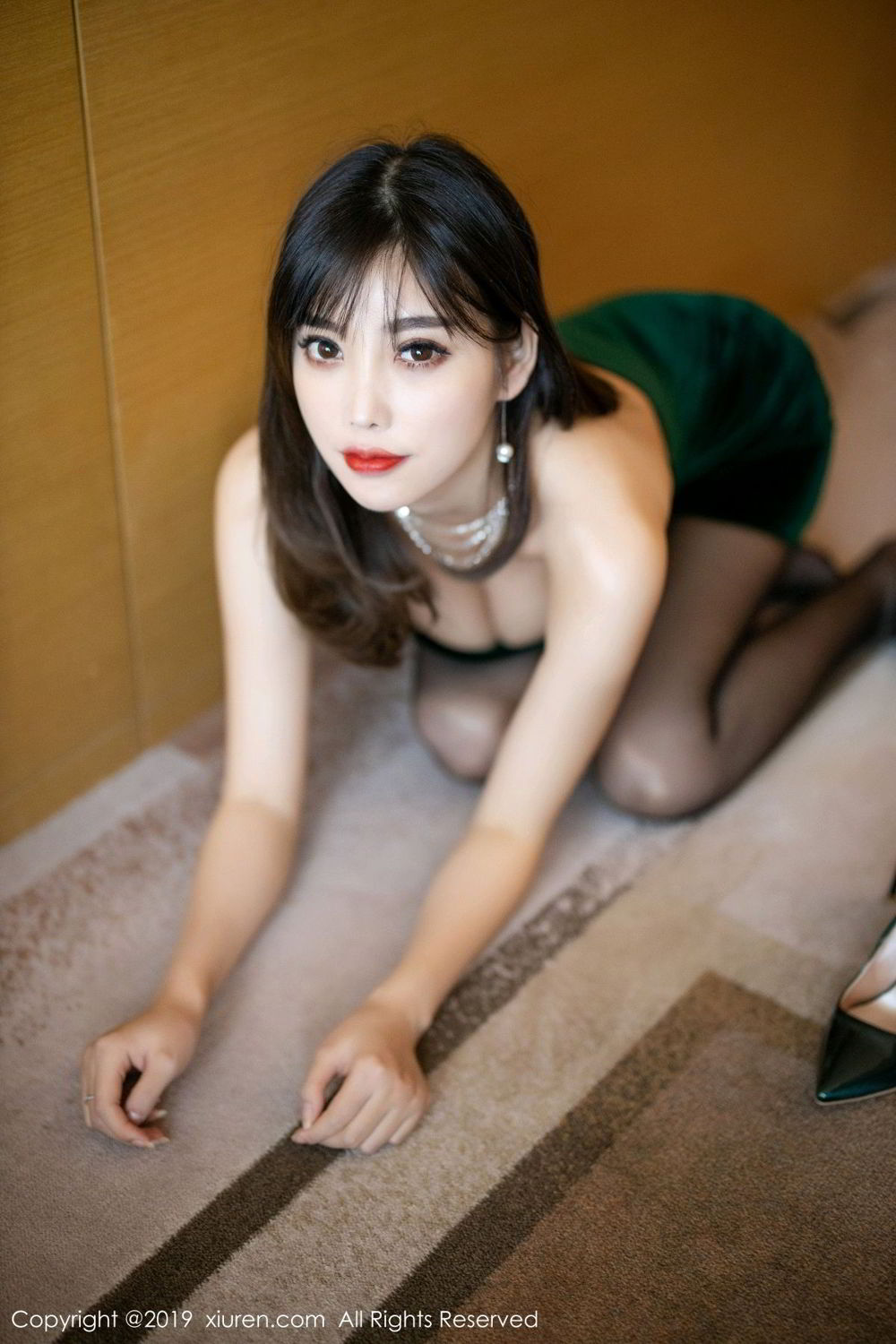 [XIUREN]高清写真图 2019.10.15 杨晨晨sugar