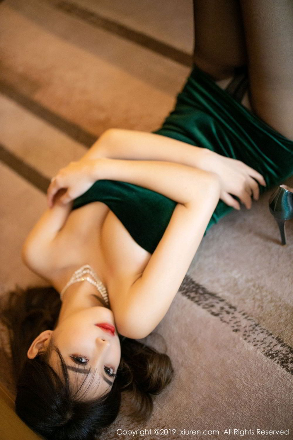 [XIUREN]高清写真图 2019.10.15 杨晨晨sugar