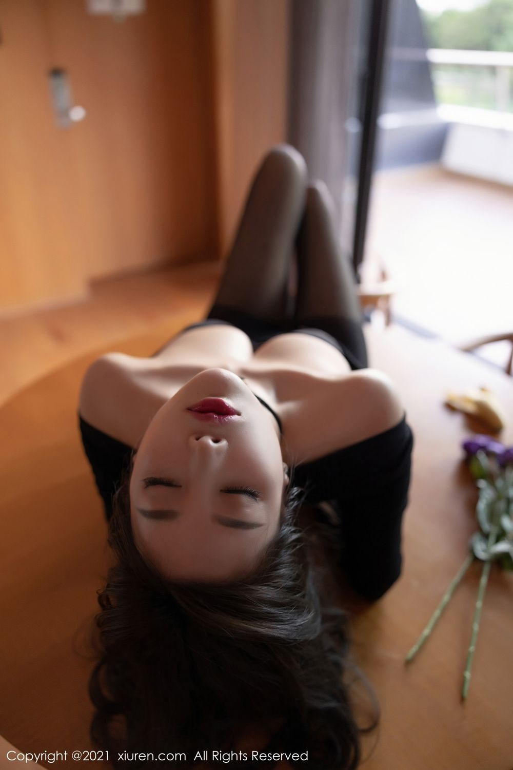性感女神杨晨晨 人比花娇的艳美