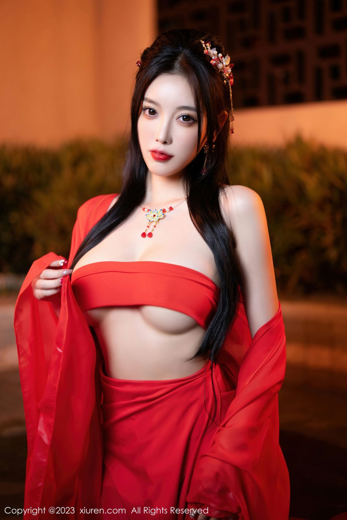 [XiuRen]高清写真图 2023.01.17 No.6149 杨晨晨Yome 古装美腿