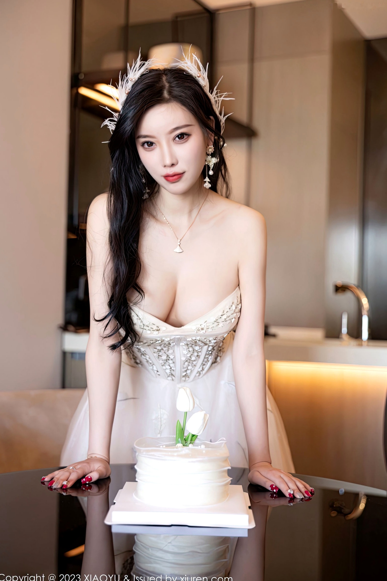 Gallery - XiaoYu语画界 - Painting World  杨晨晨Yome生日主题写真，优雅羽毛长裙性感诱惑，火辣身材私房大尺度欣赏 - 2023.01.06 无圣光语画界 - Painting World 性感大尺度诱惑私房照无圣光 杨晨晨Yome女神私房照_秀色女神 - image 34