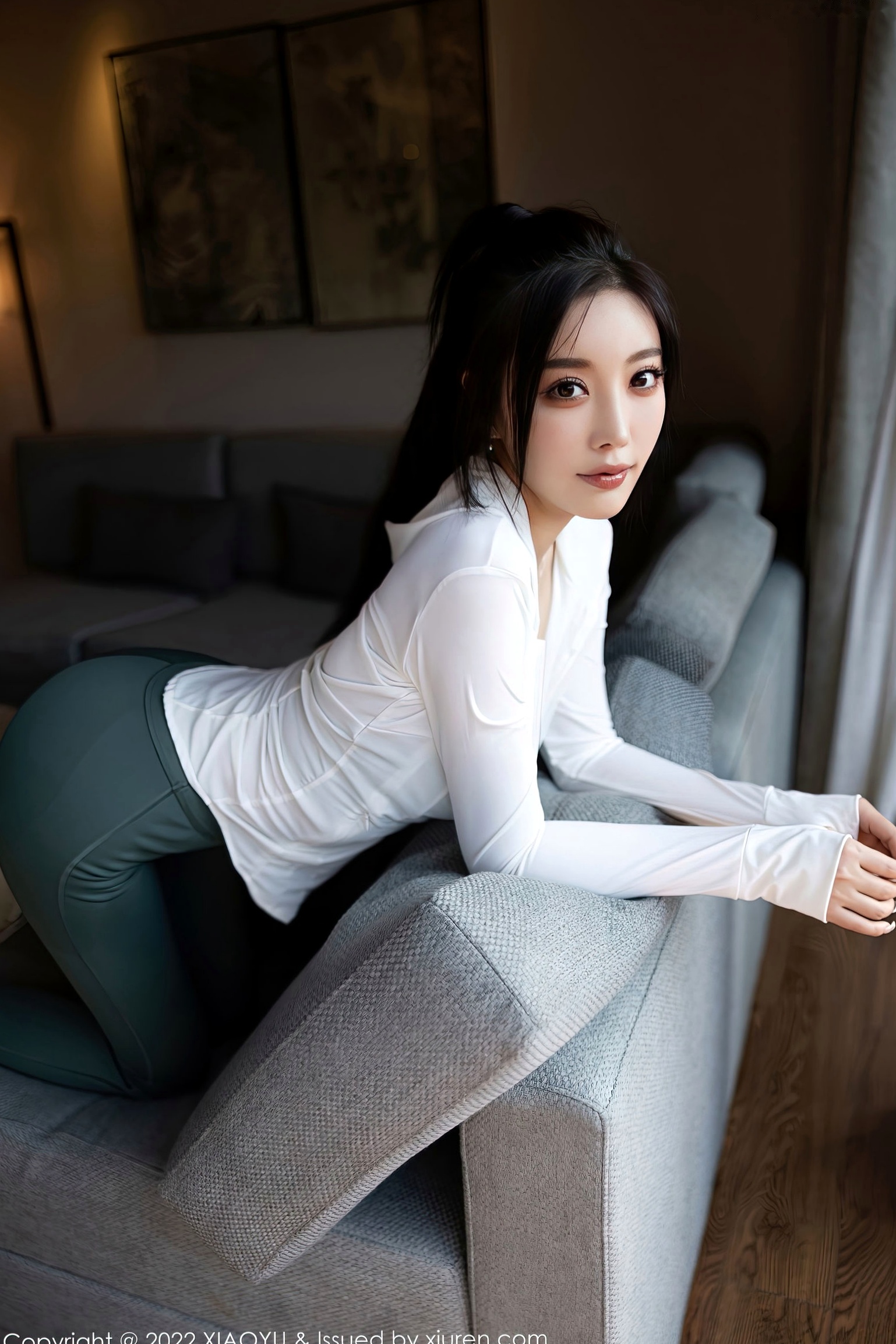 Gallery - XiaoYu语画界 - Painting World 892期：杨晨晨Yome白色紧身裤S曲线写真，极致诱惑私房照与户外动态美感，无圣光大尺度展现完美尤物身材语画界 - Painting World 性感私房照极品美腿丁字裤骨感诱惑冷艳户外尤物大尺度肉感 杨晨晨Yome女神私房照_秀色女神 - image 33